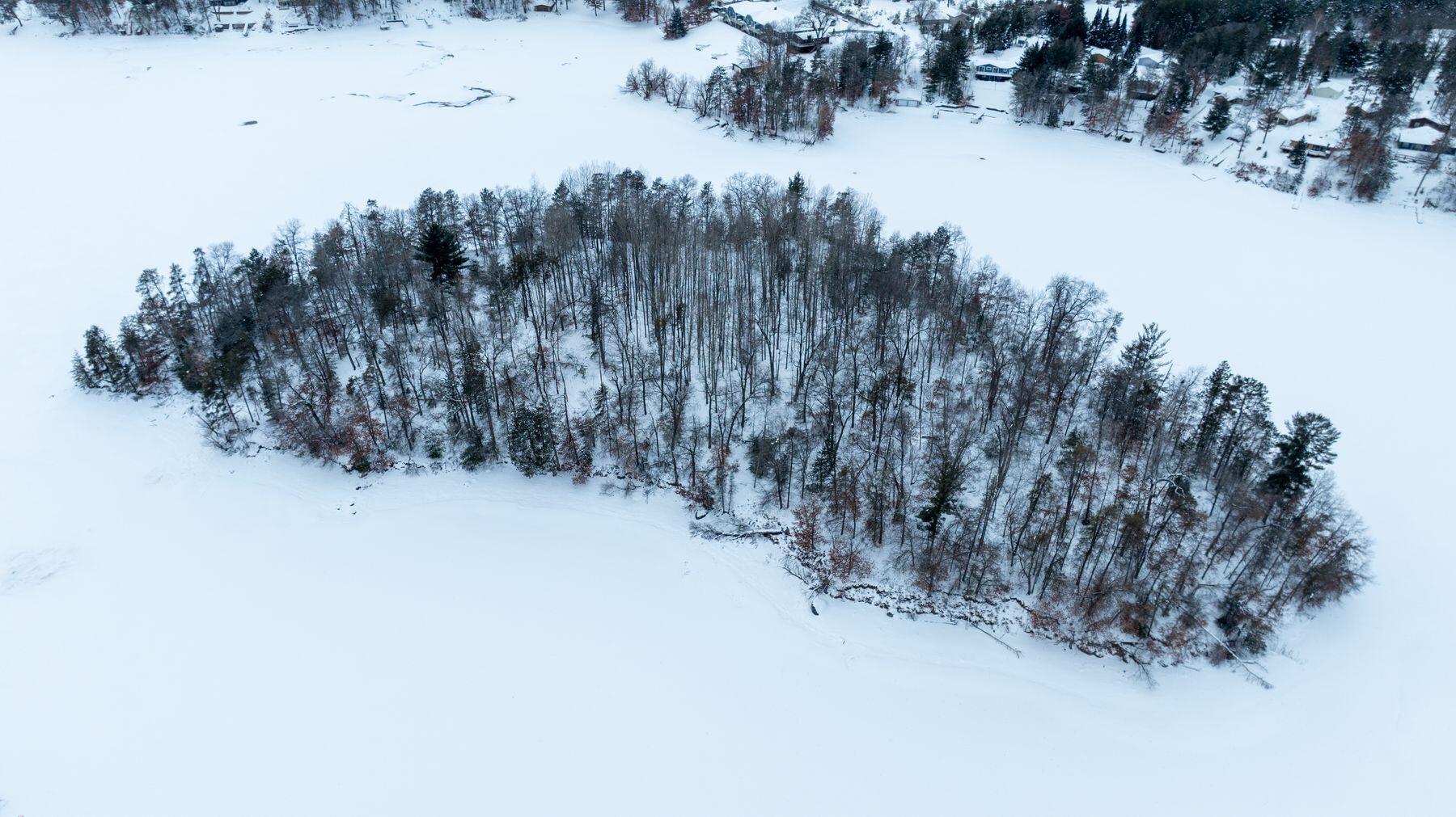 Lt0 Nokomis Island -