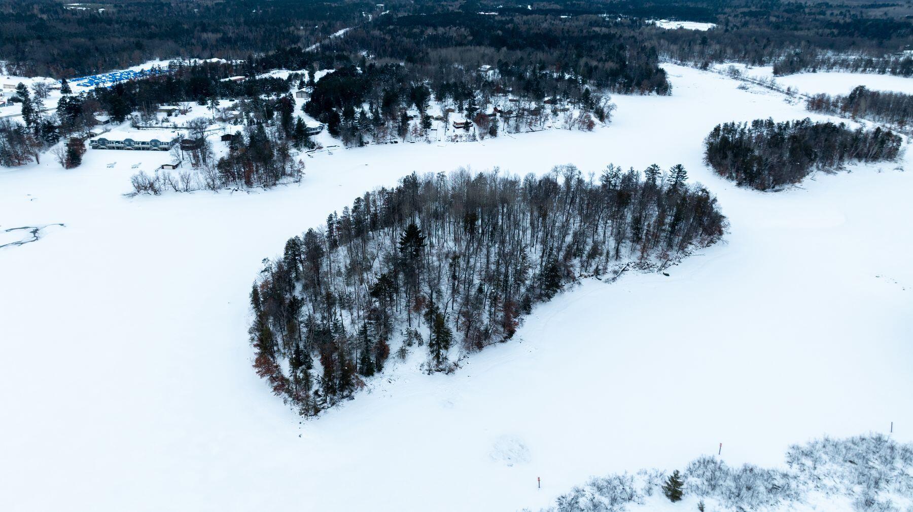 Lt0 Nokomis Island -