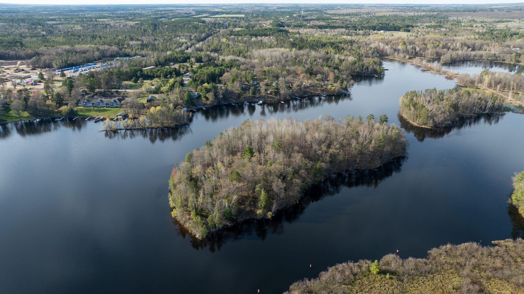 Lt0 Nokomis Island -