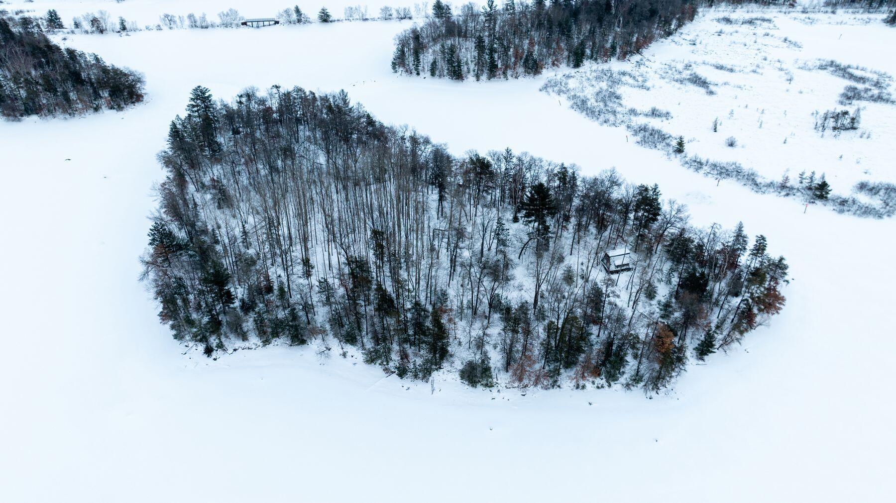 Lt0 Nokomis Island -