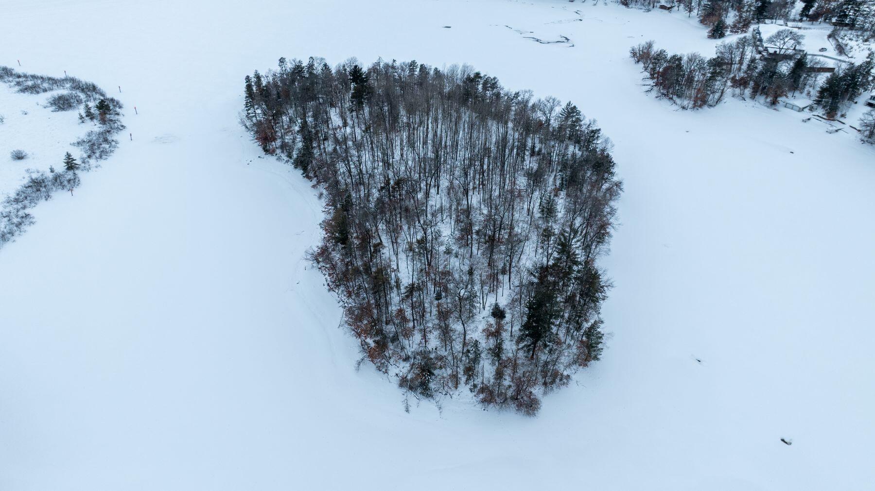 Lt0 Nokomis Island -