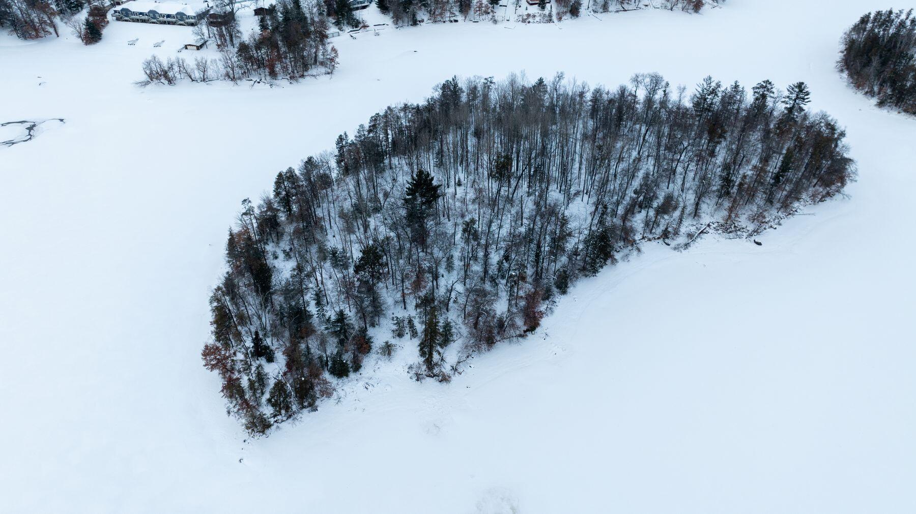 Lt0 Nokomis Island -