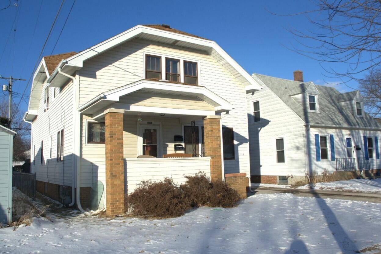 712 Wolff St