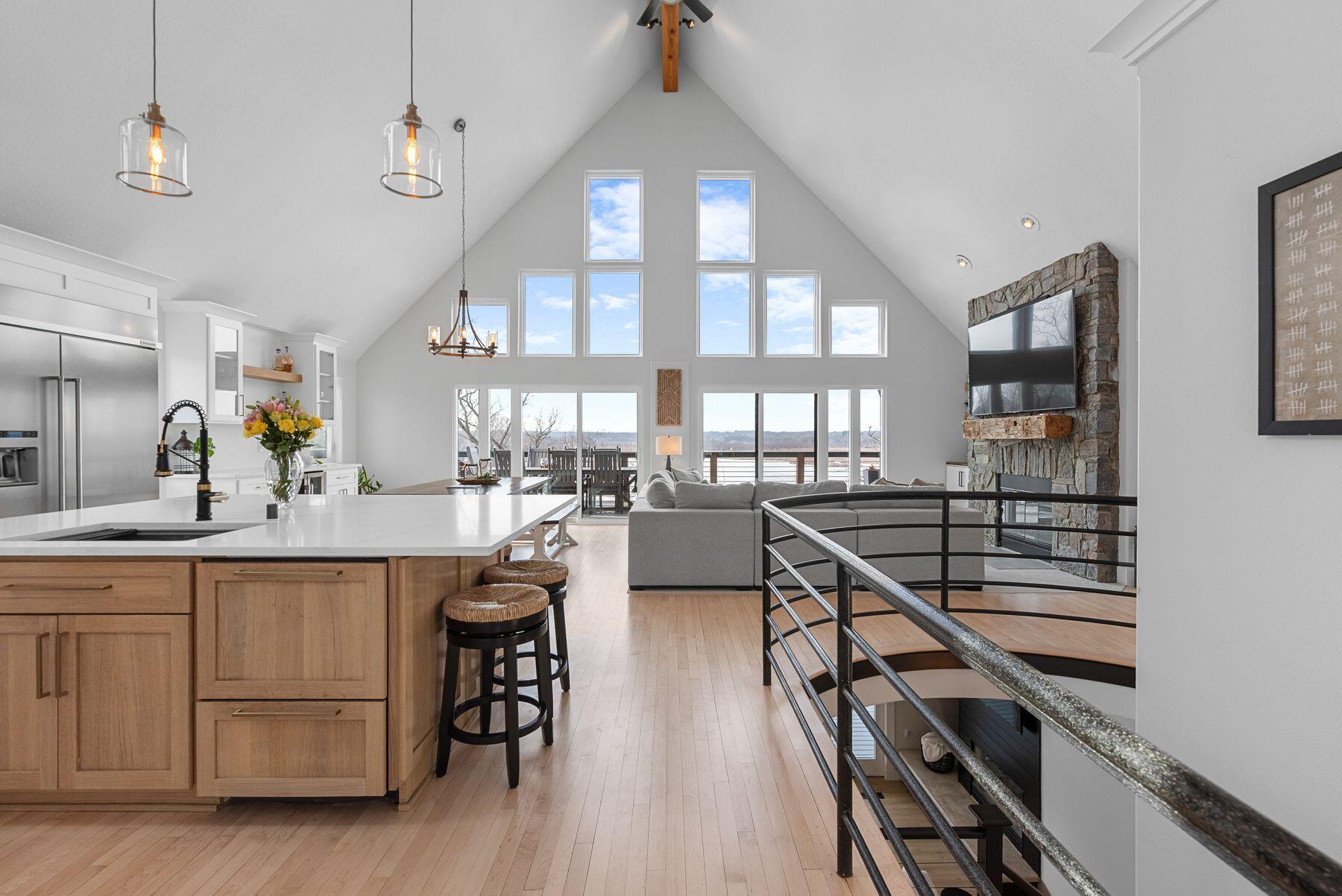 S107W34886 S Shore Dr