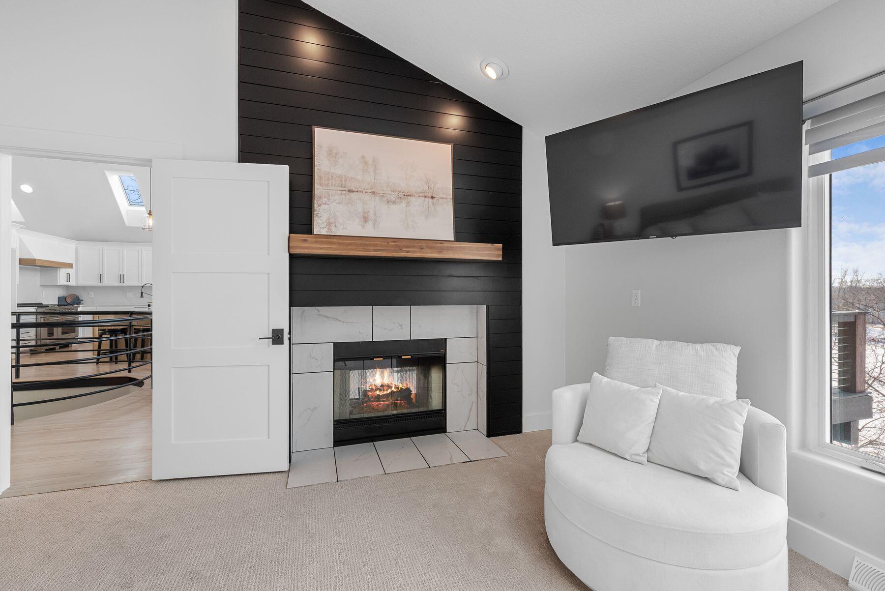 S107W34886 S Shore Dr