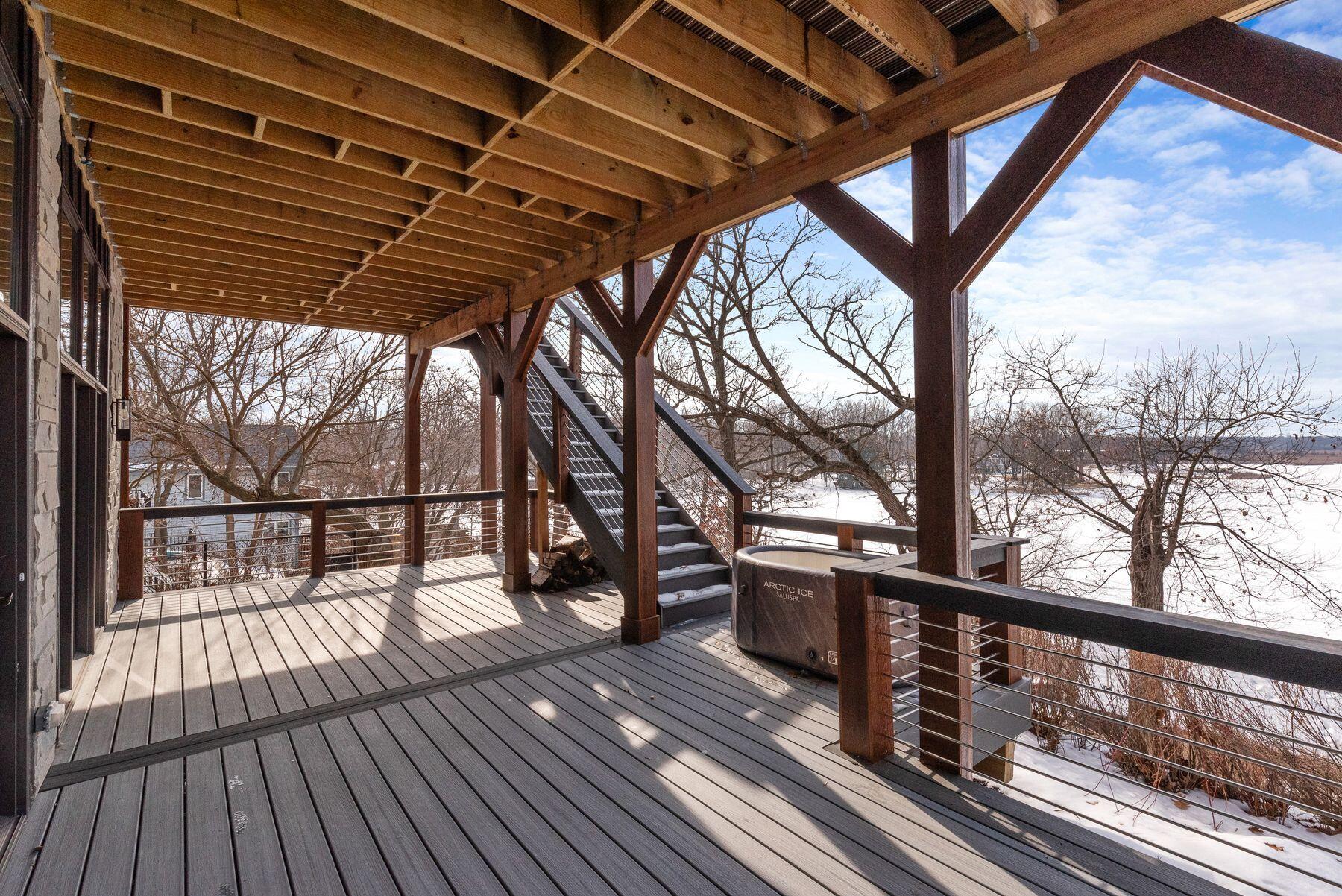 S107W34886 S Shore Dr