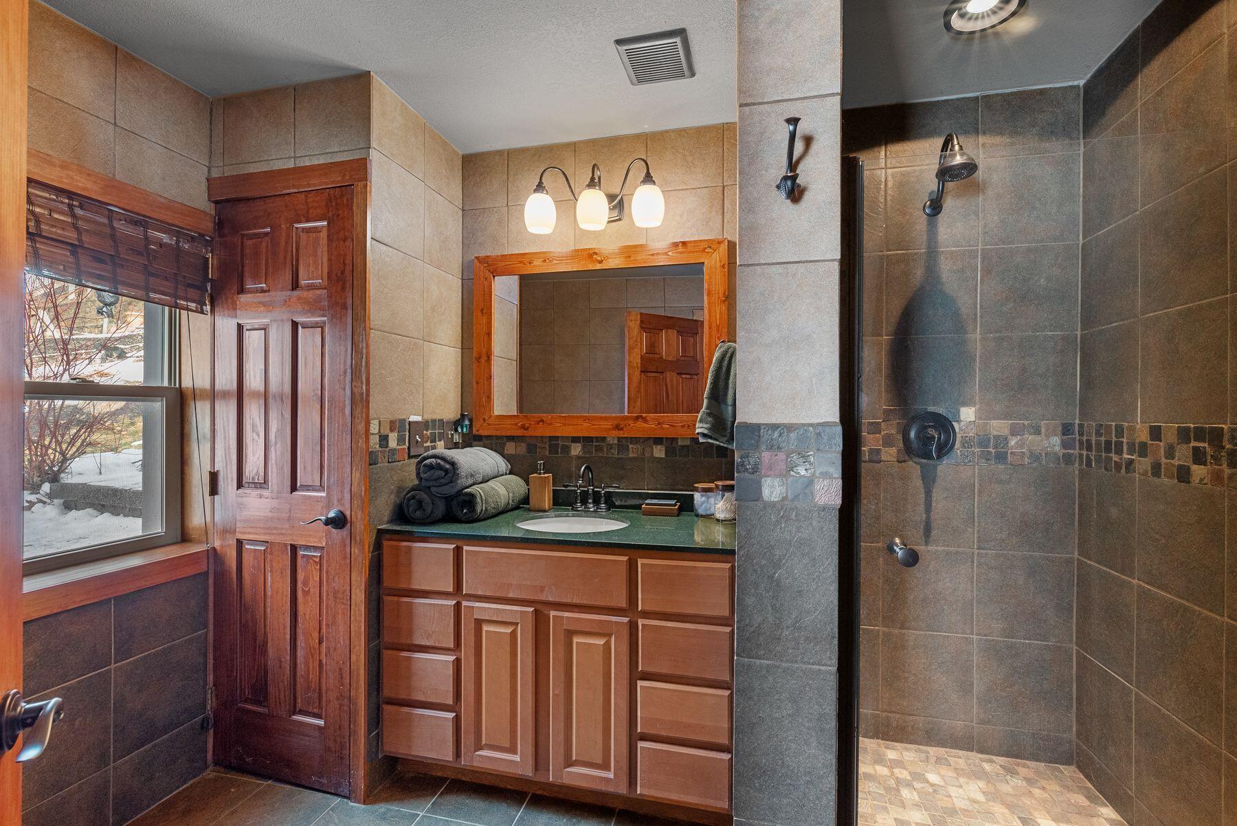 S107W34886 S Shore Dr