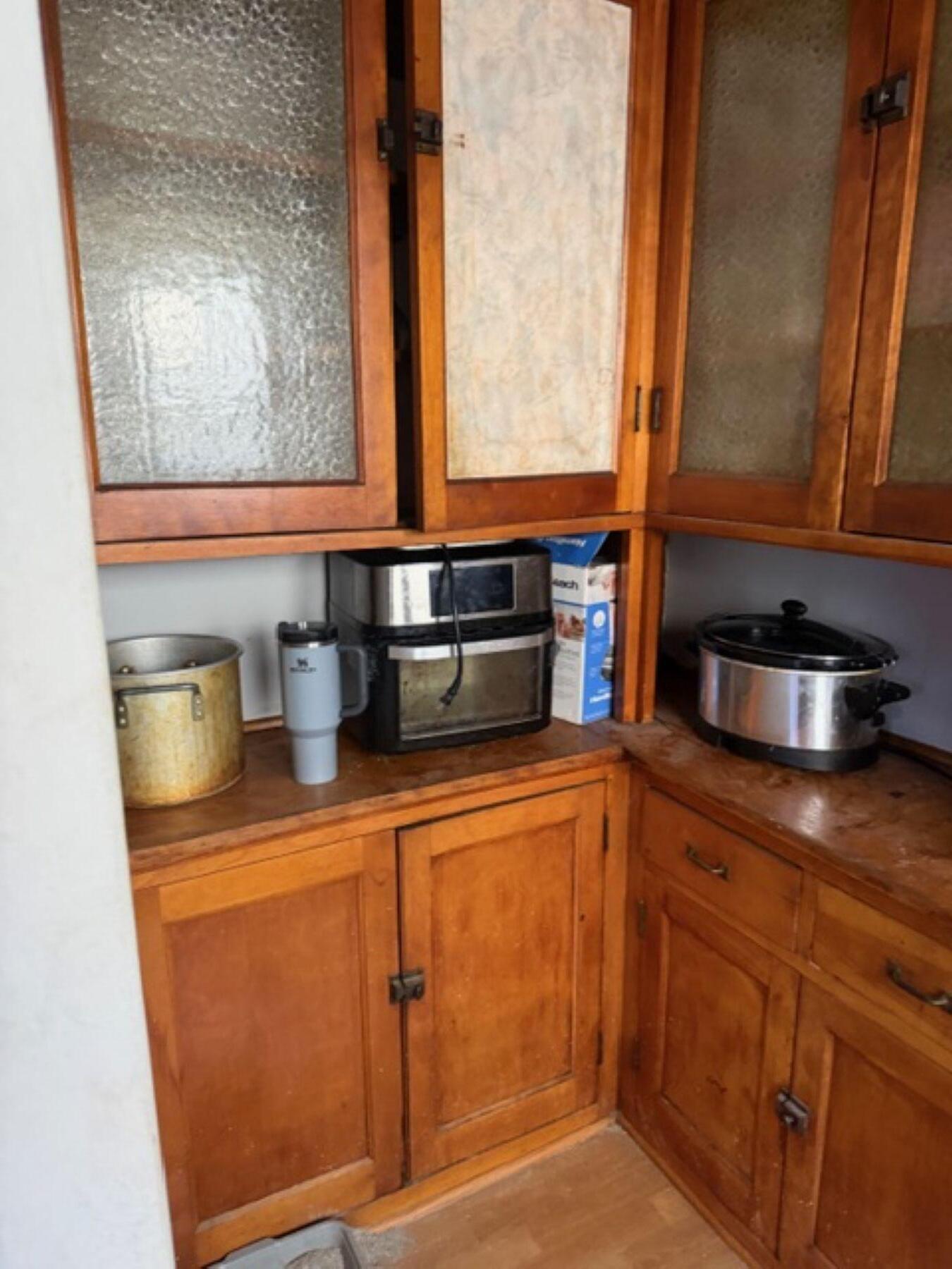 2844 N 50th St Unit: 2846