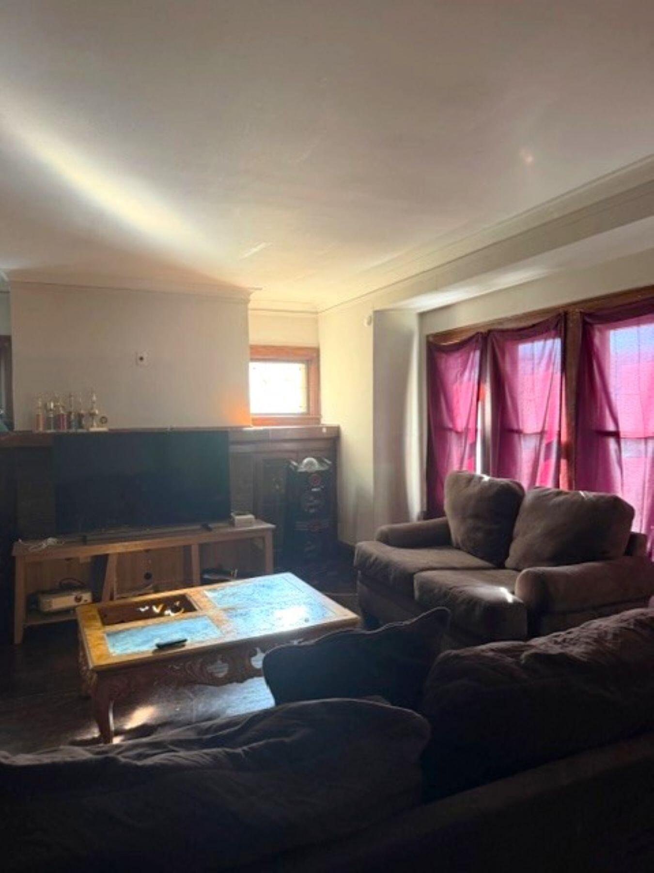 2844 N 50th St Unit: 2846