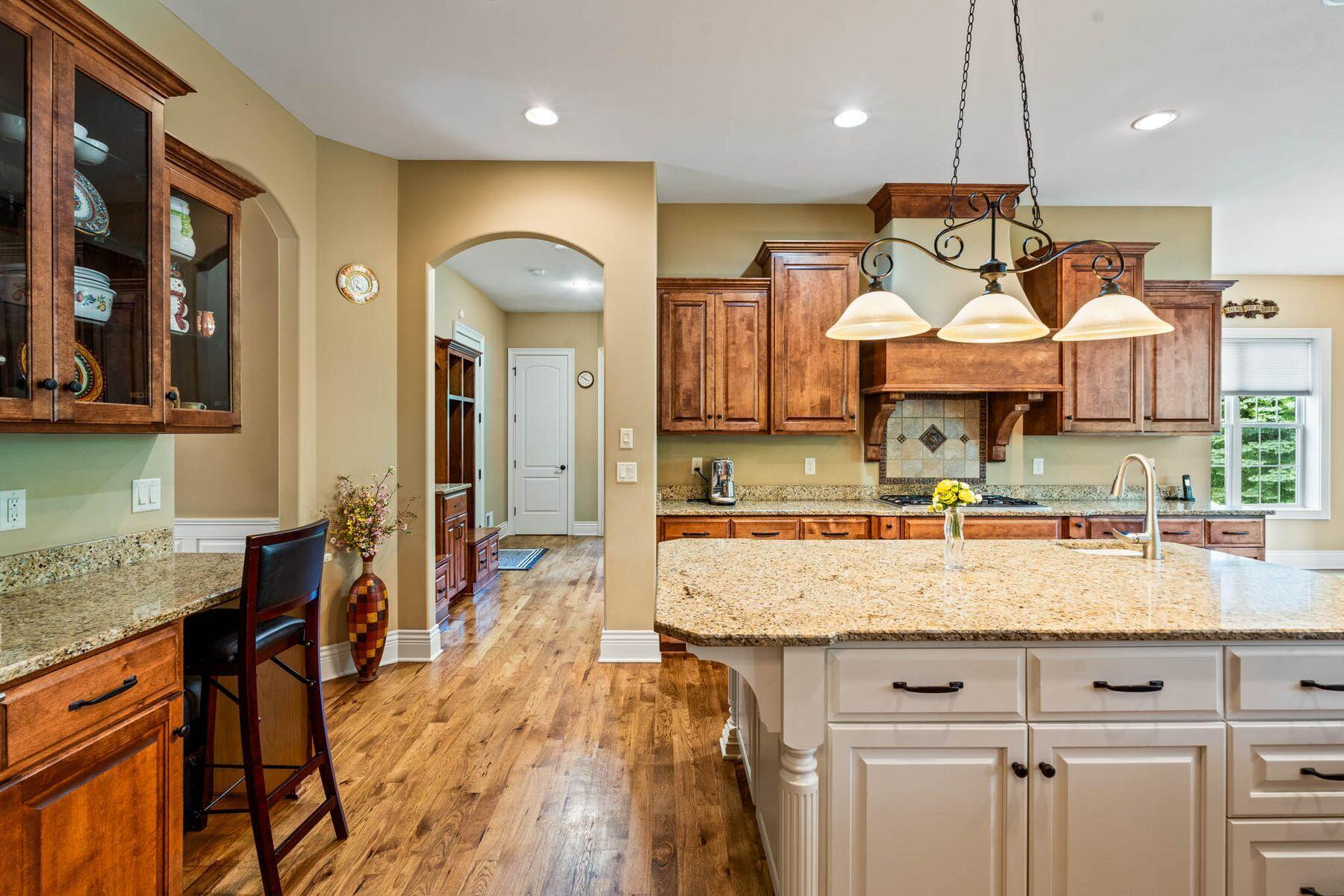 4690 Bradon Trl E