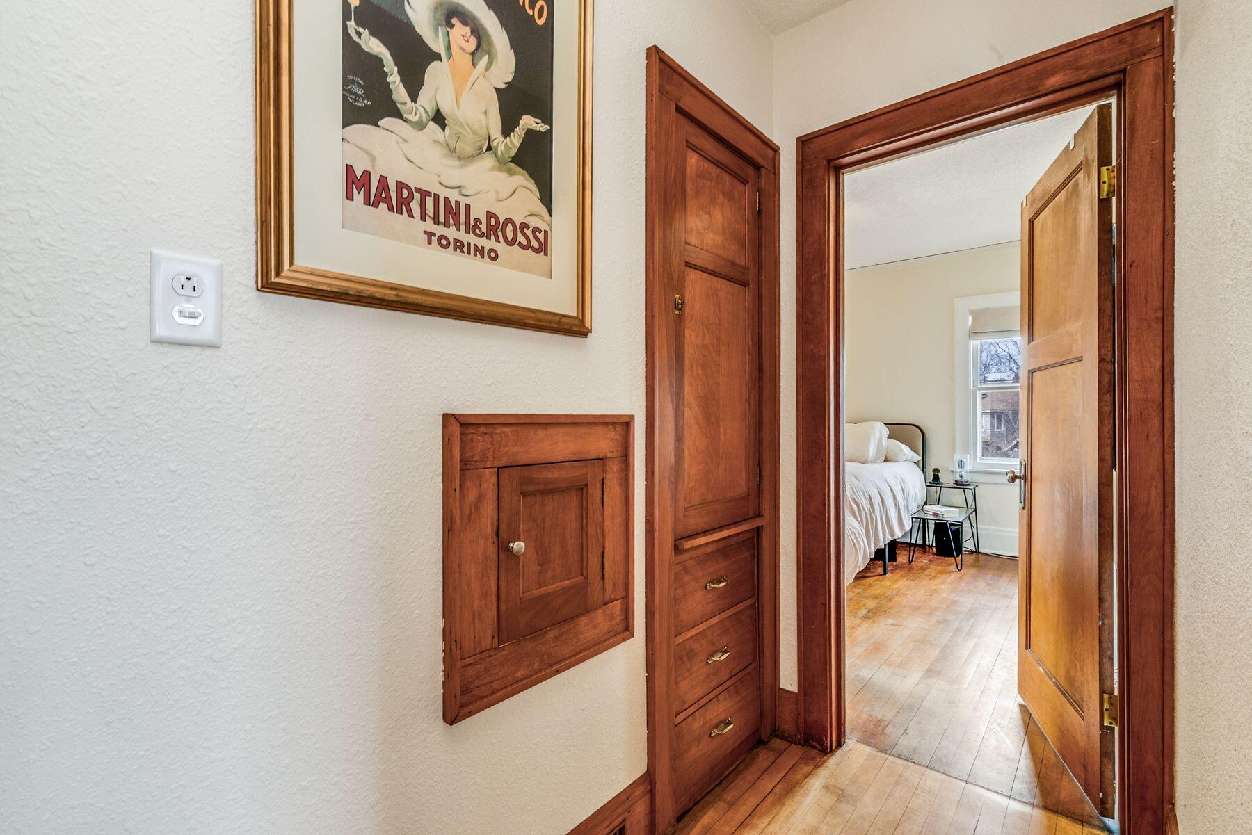 2220 E Bennett Ave Unit: 2222