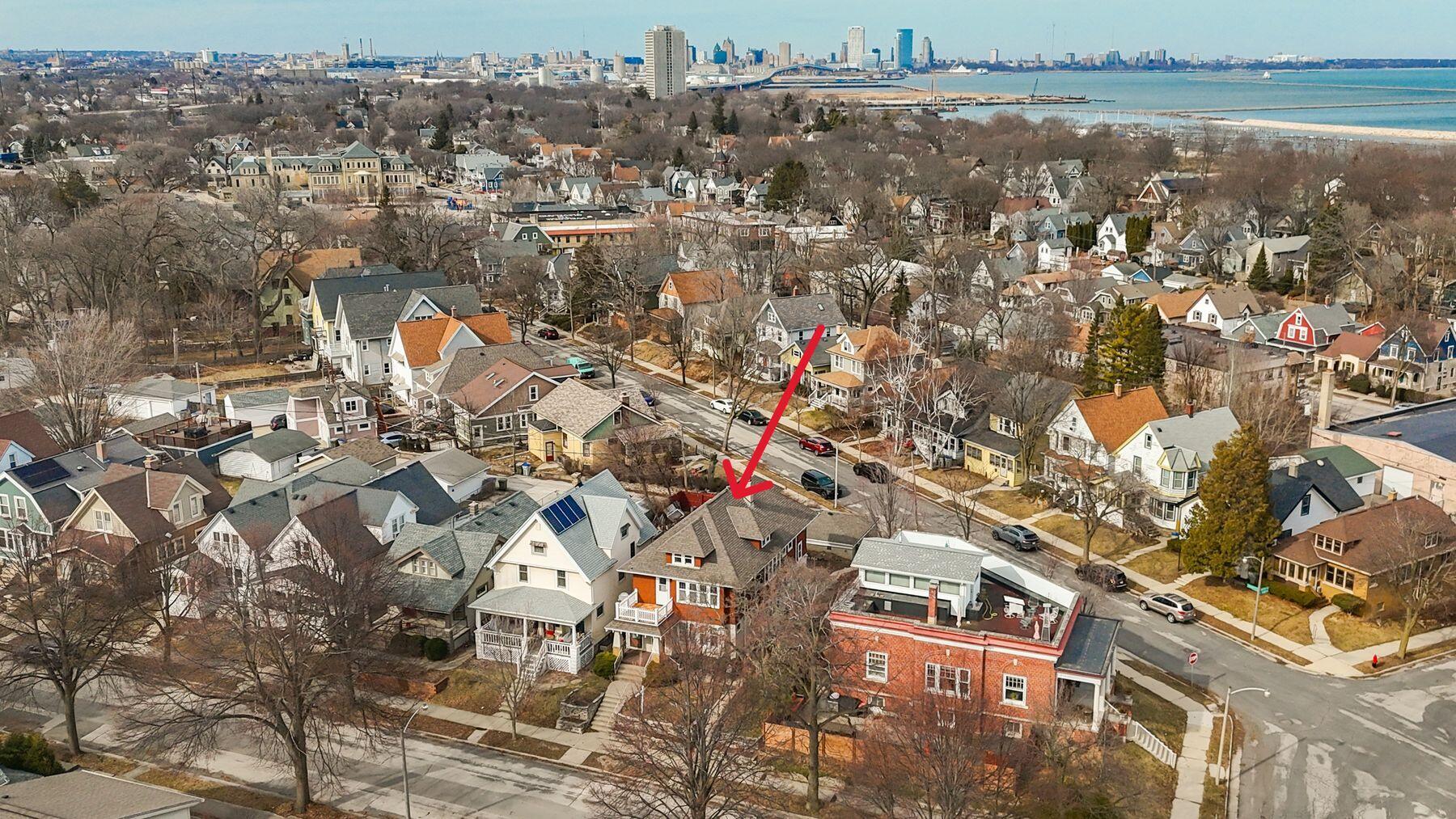 2220 E Bennett Ave Unit: 2222