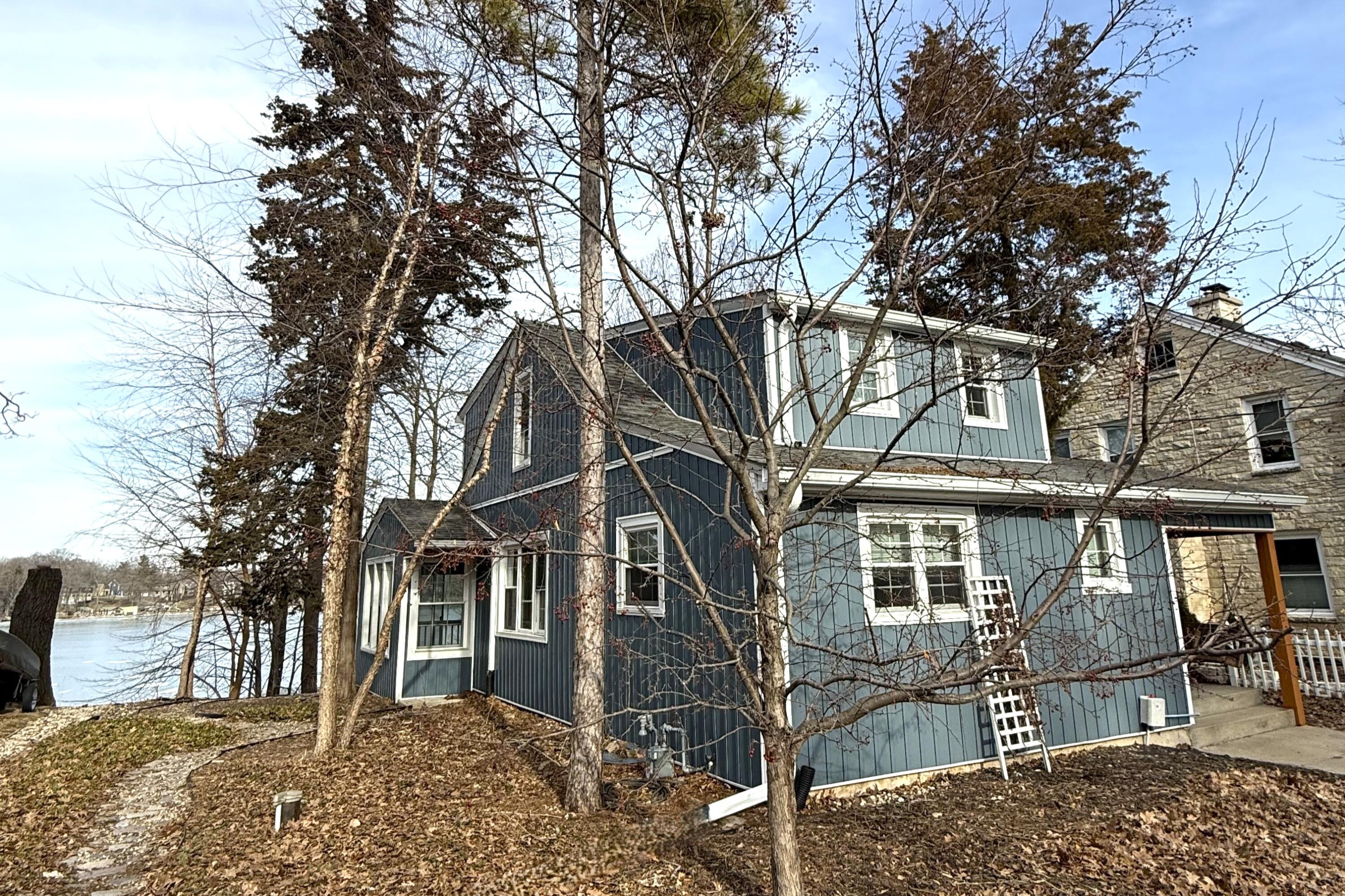 2129 N Peninsula Rd