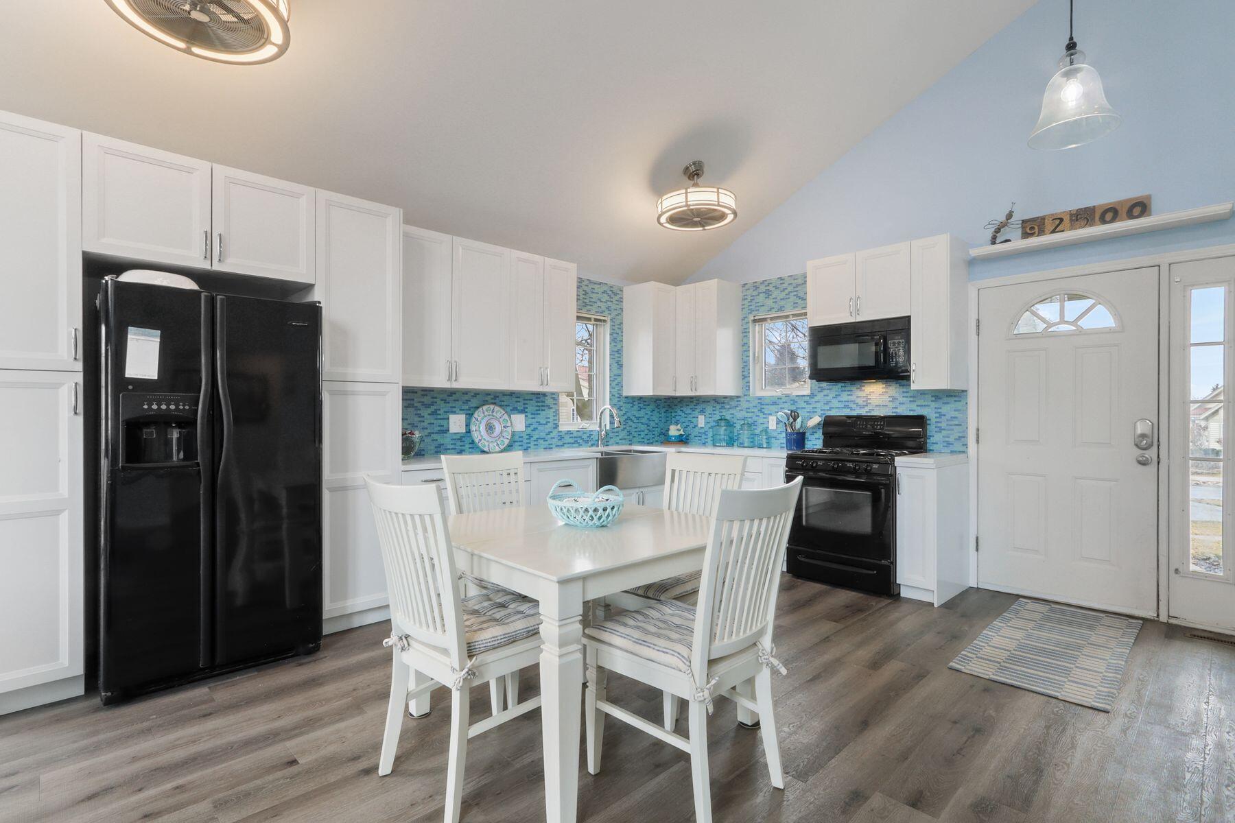 1737 Cottage Dr Unit: 7-18