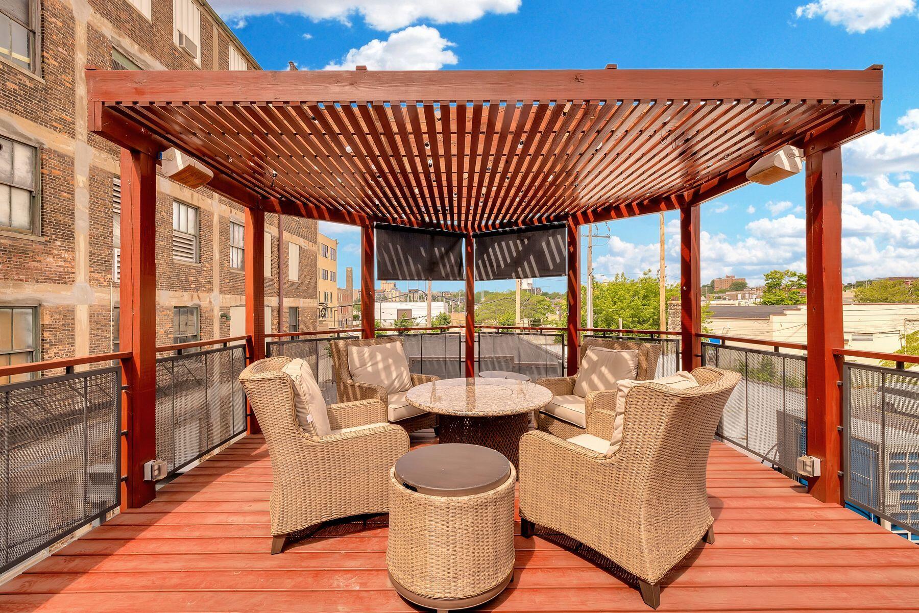 1331 N Dr Martin Luther King Jr Dr