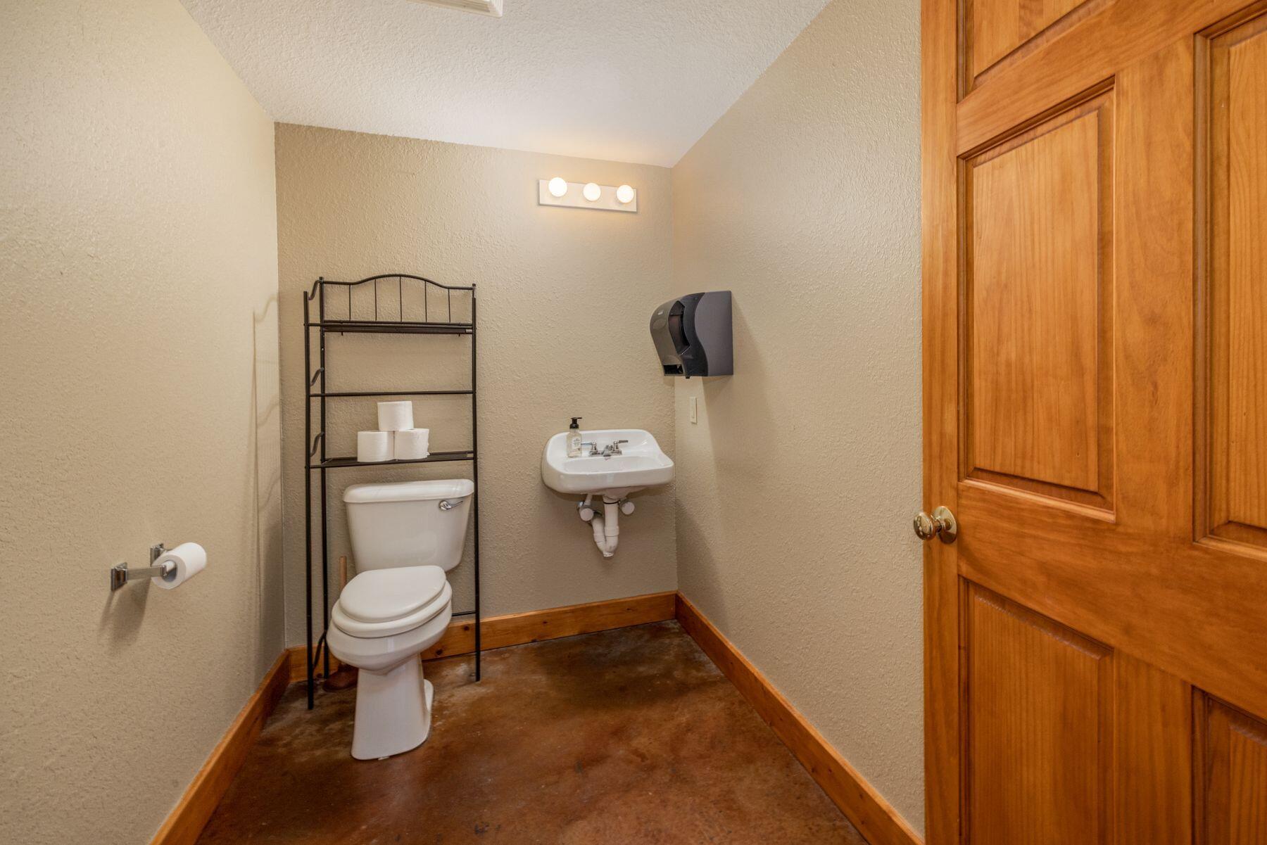 1331 N Dr Martin Luther King Jr Dr