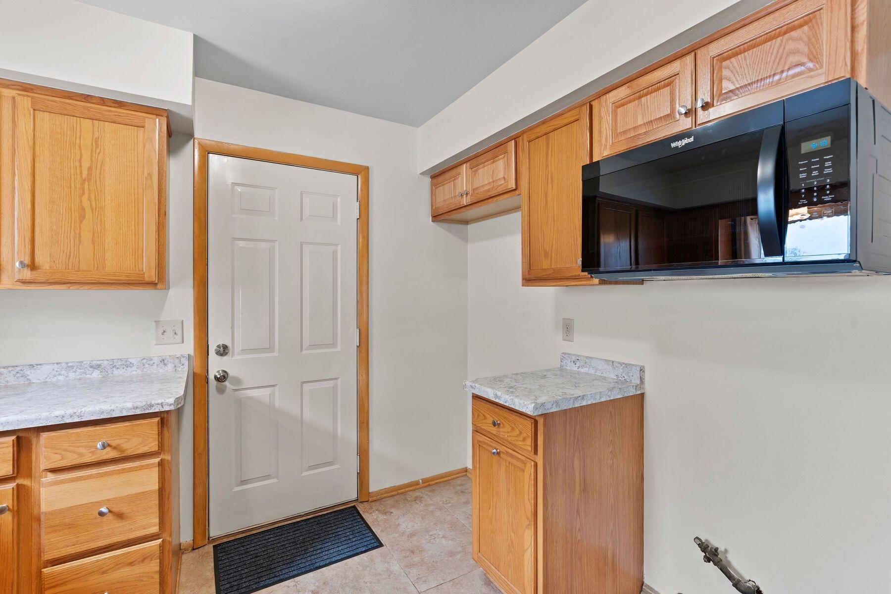 8934 W Tripoli Ave
