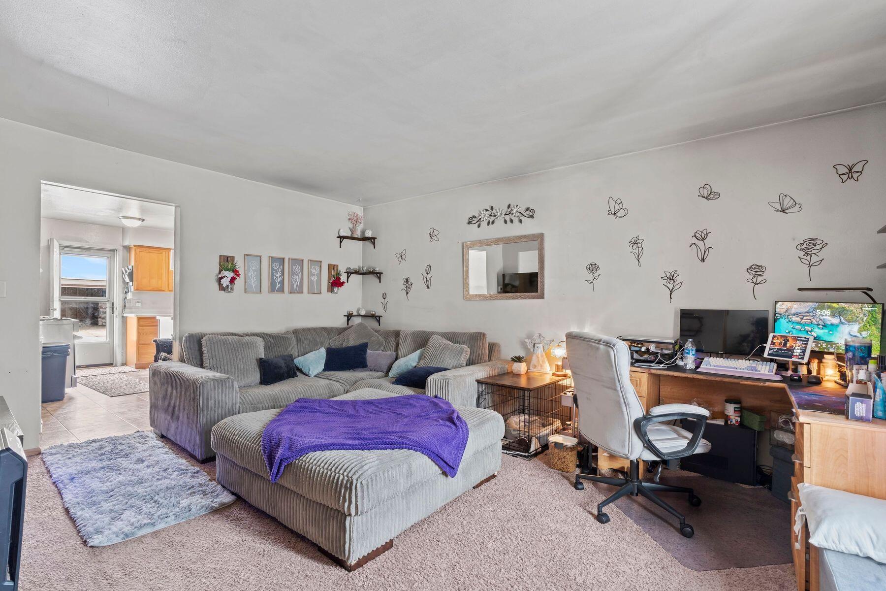 8934 W Tripoli Ave