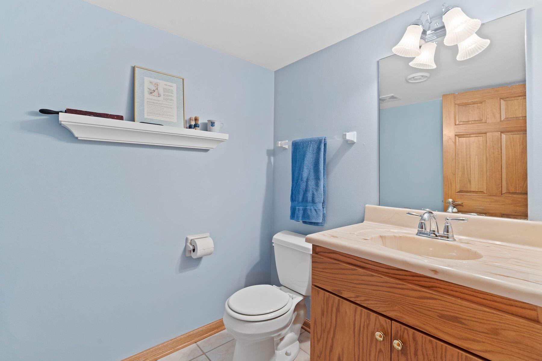 565 S McPride Ln Unit: B