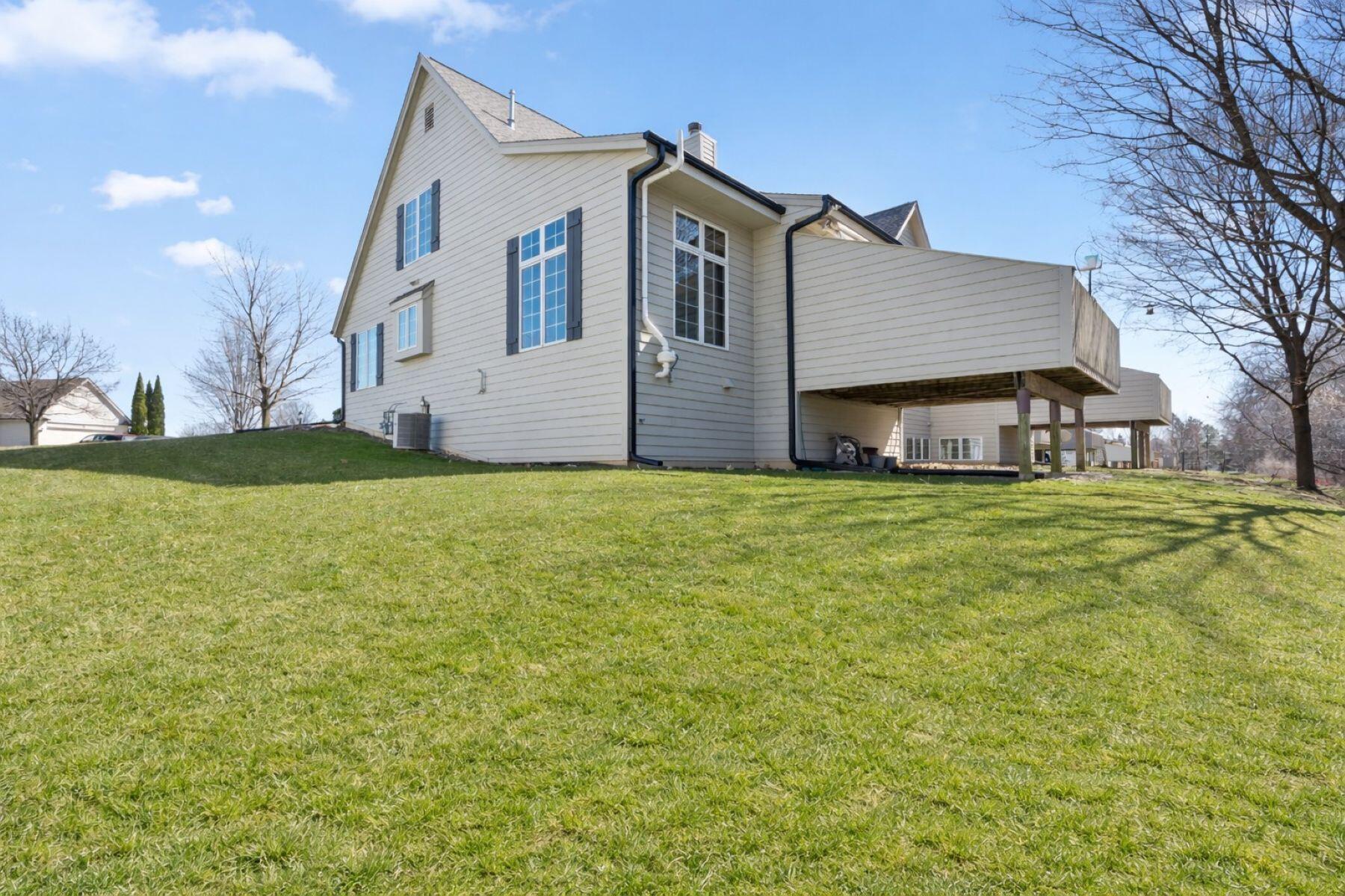 565 S McPride Ln Unit: B