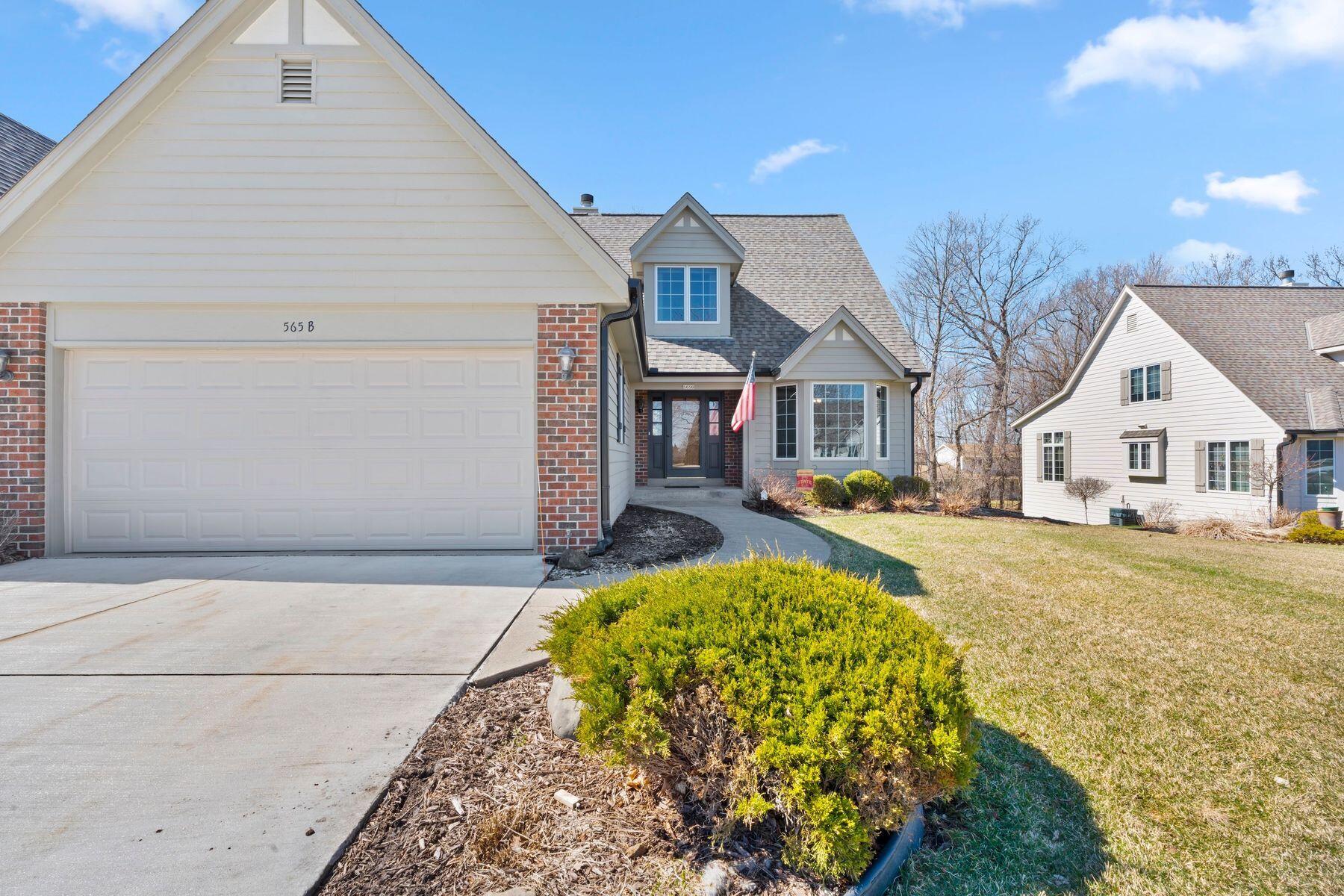 565 S McPride Ln Unit: B