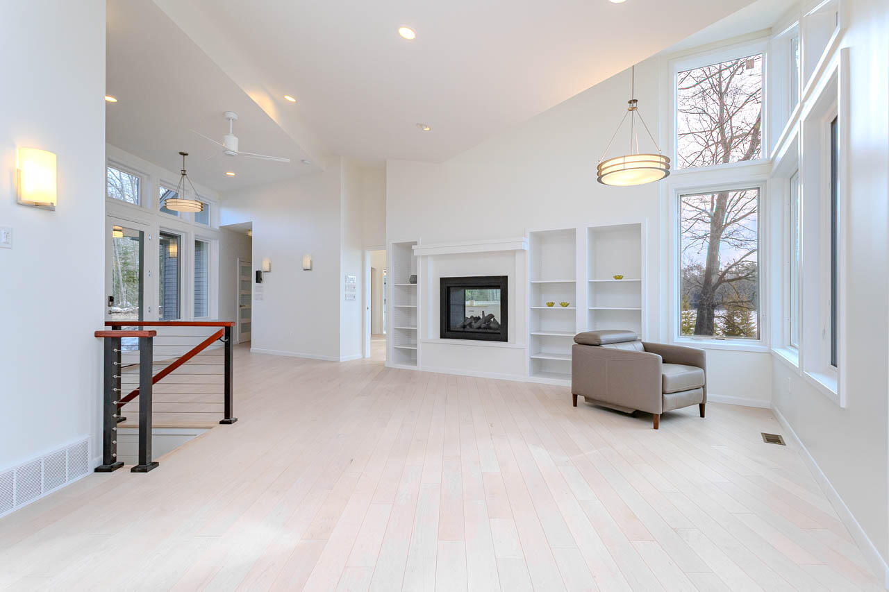 8445 Steele Rd