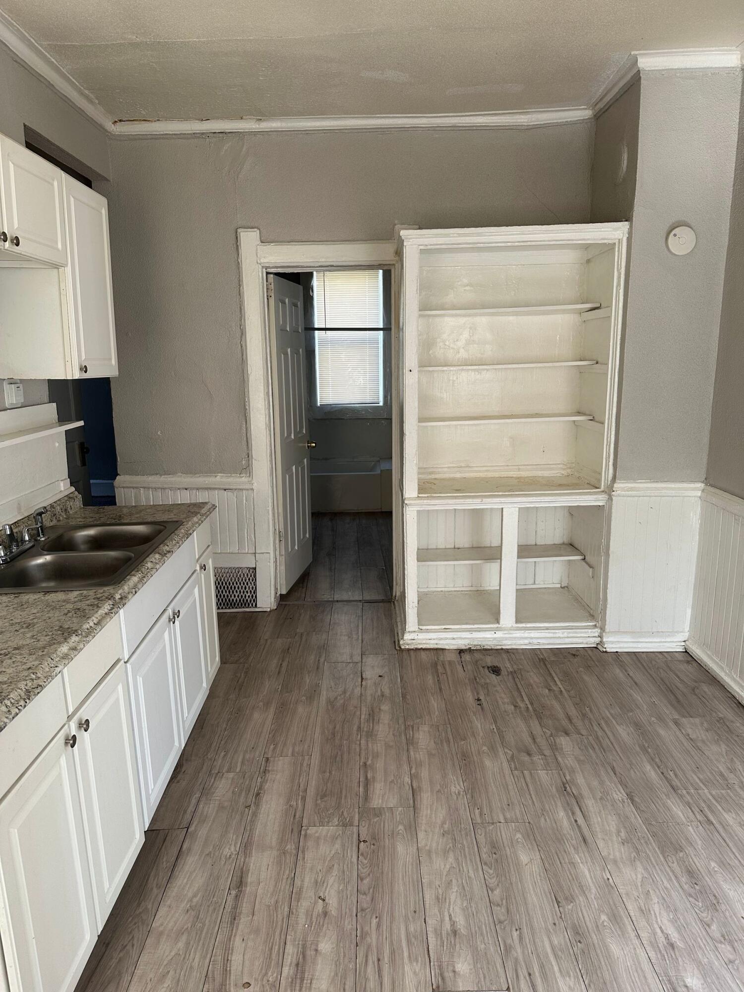 2441 N 1st St Unit: 2443