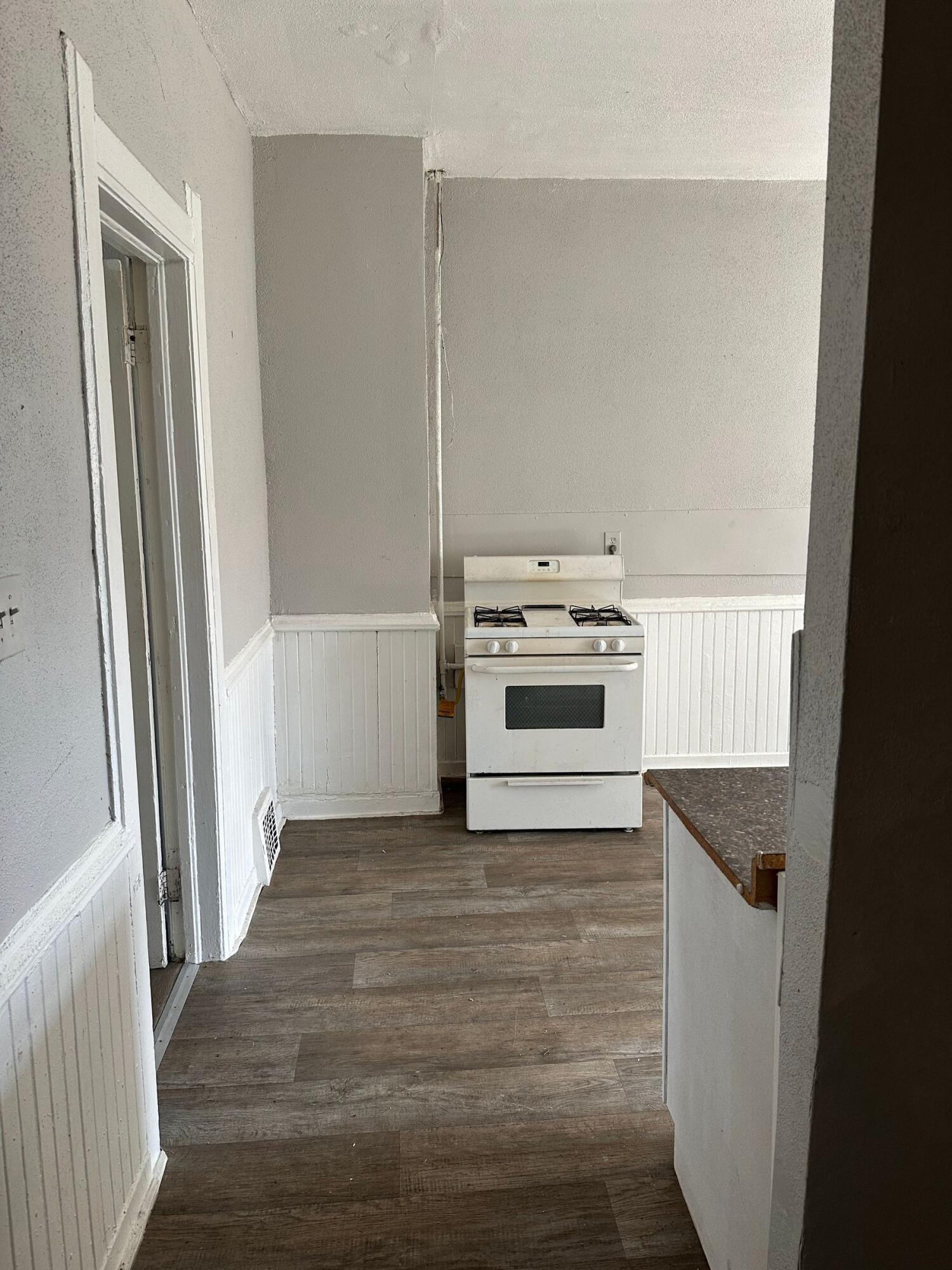 2441 N 1st St Unit: 2443
