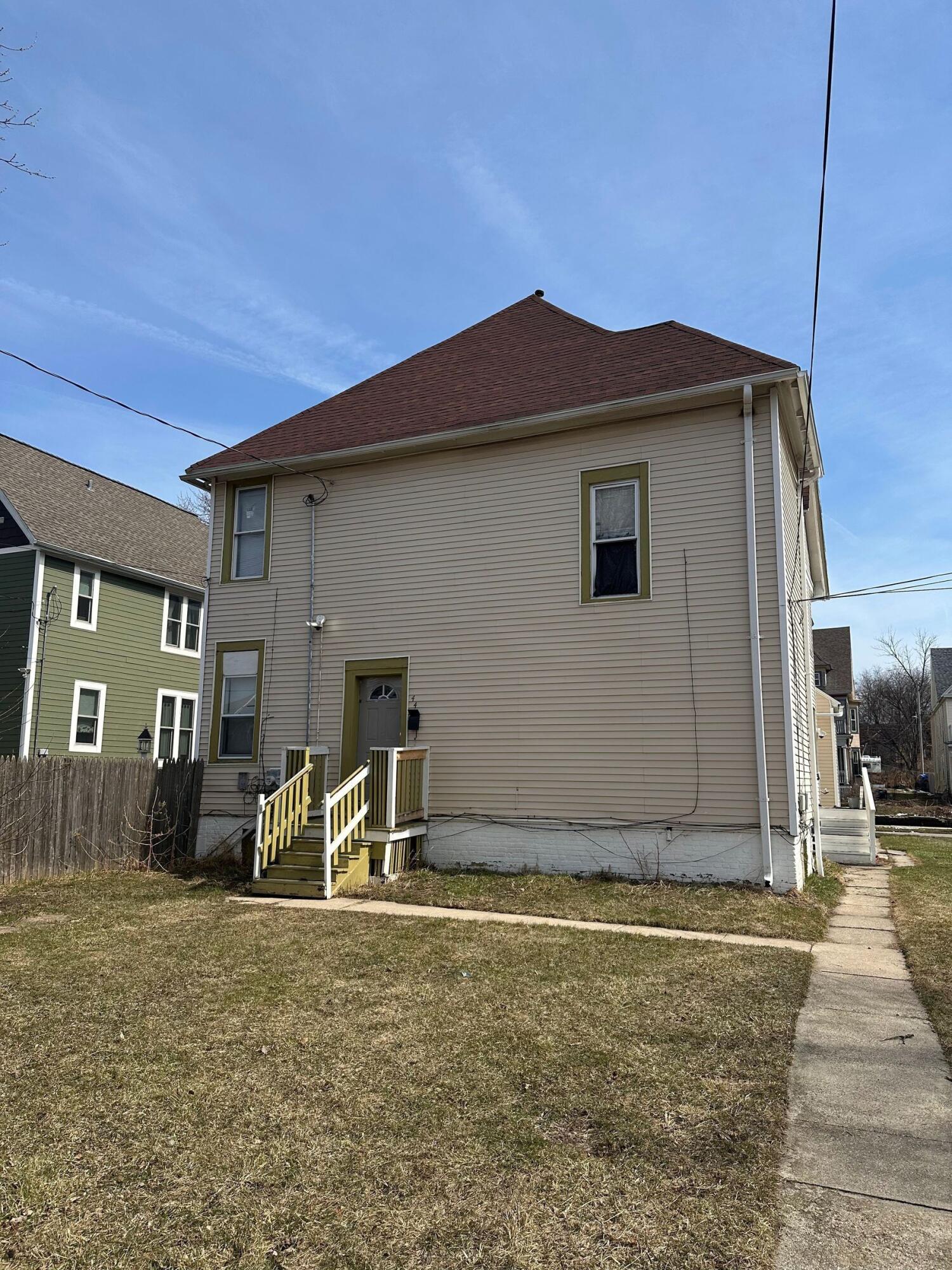2441 N 1st St Unit: 2443