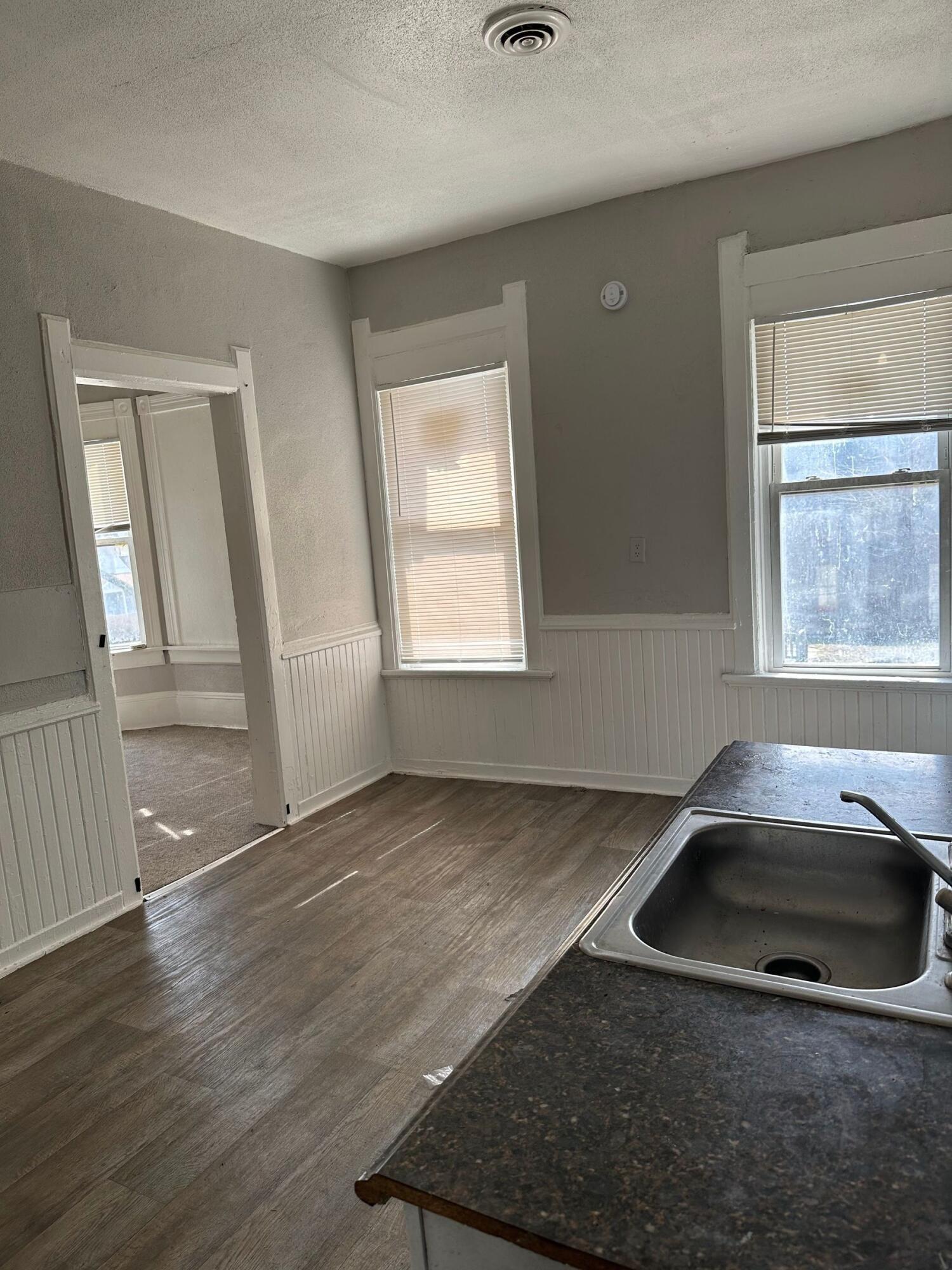 2441 N 1st St Unit: 2443