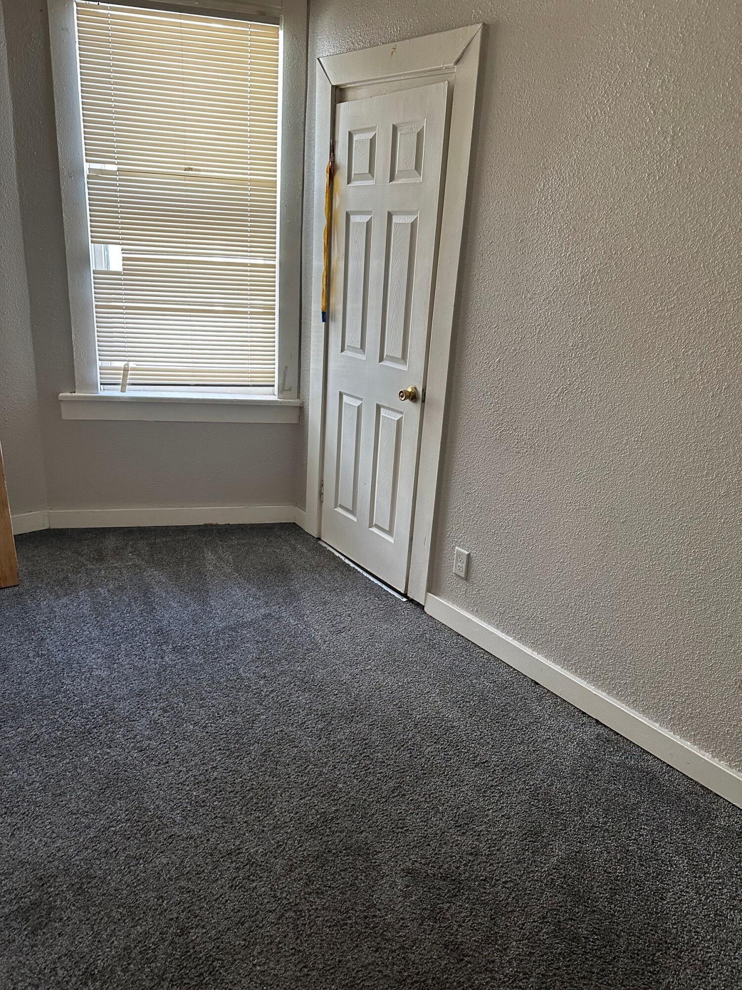 2441 N 1st St Unit: 2443