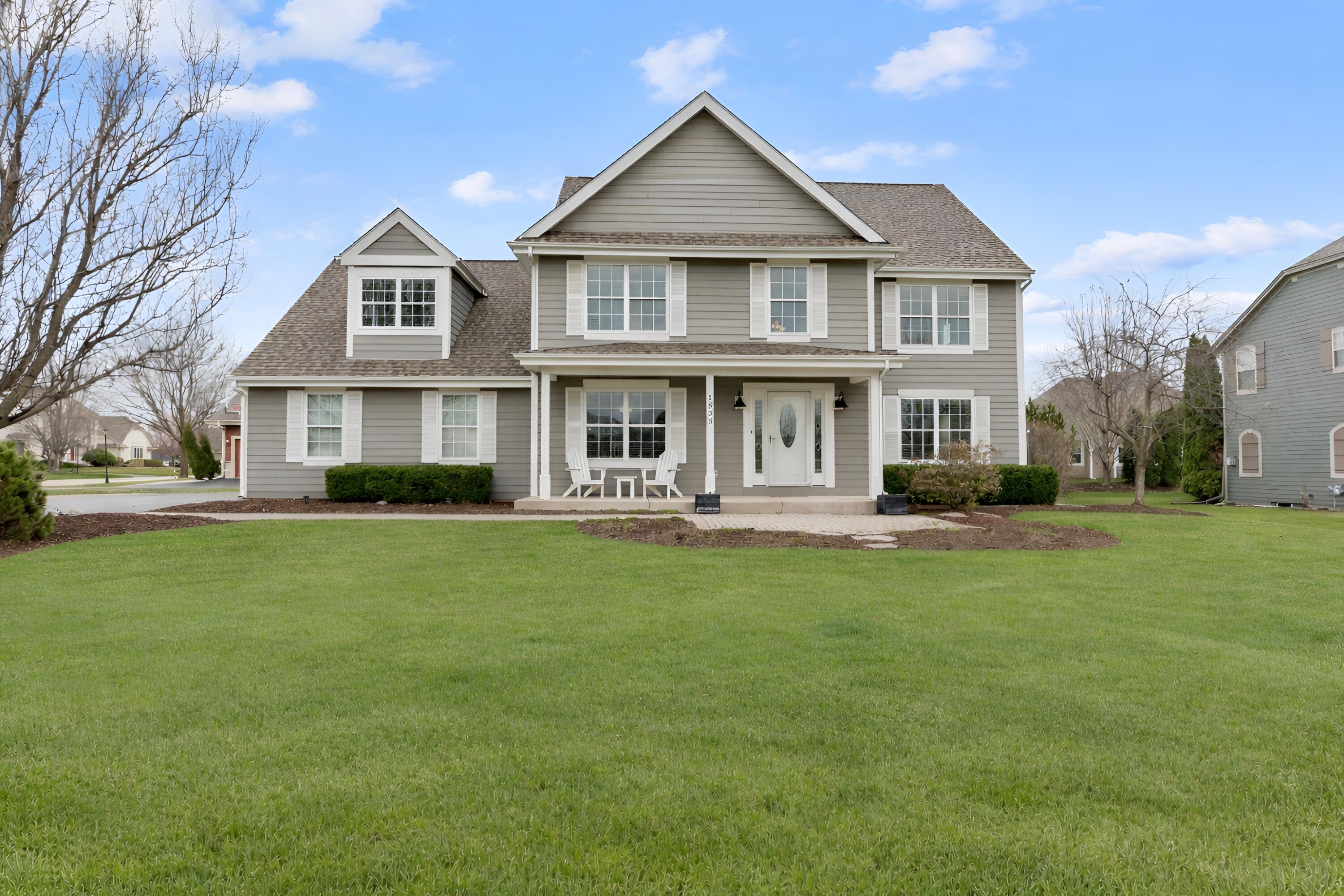 1833 La Belle Springs Ln