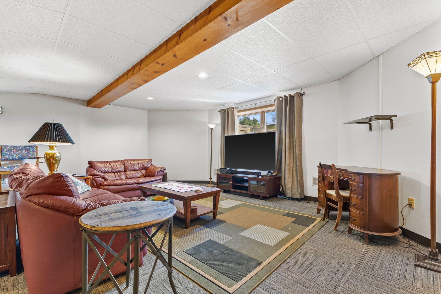 3107 67th Dr