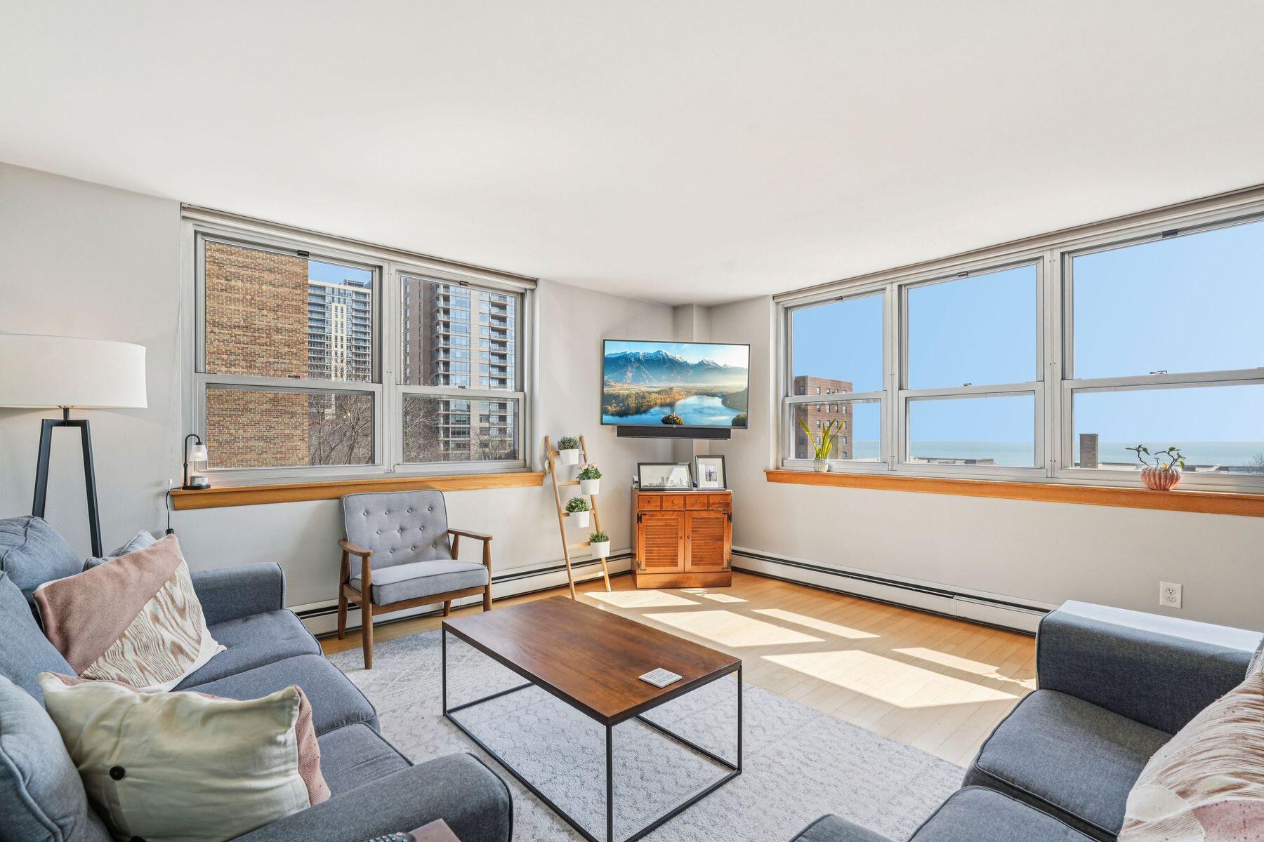 1707 N Prospect Ave Unit: 6E