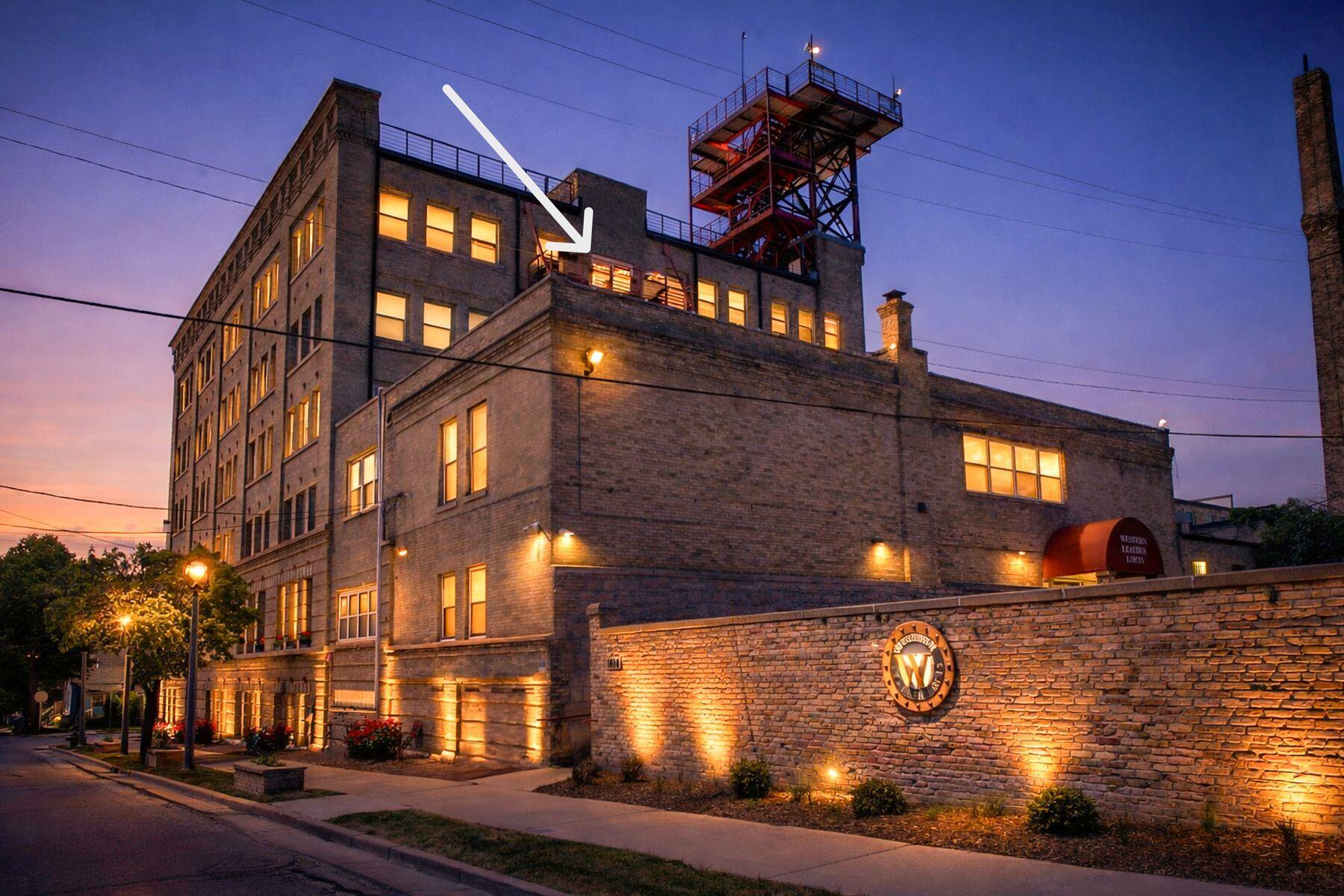 904 E Pearson St Unit: 501