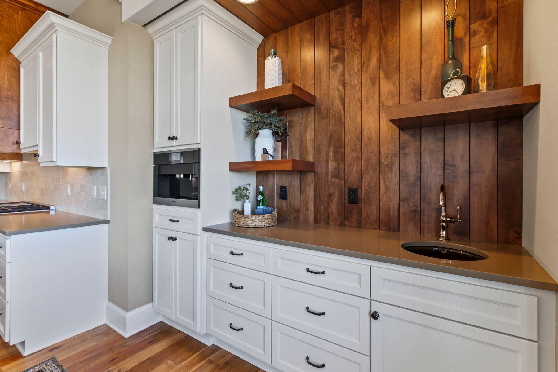 N33W29424 Millridge Rd