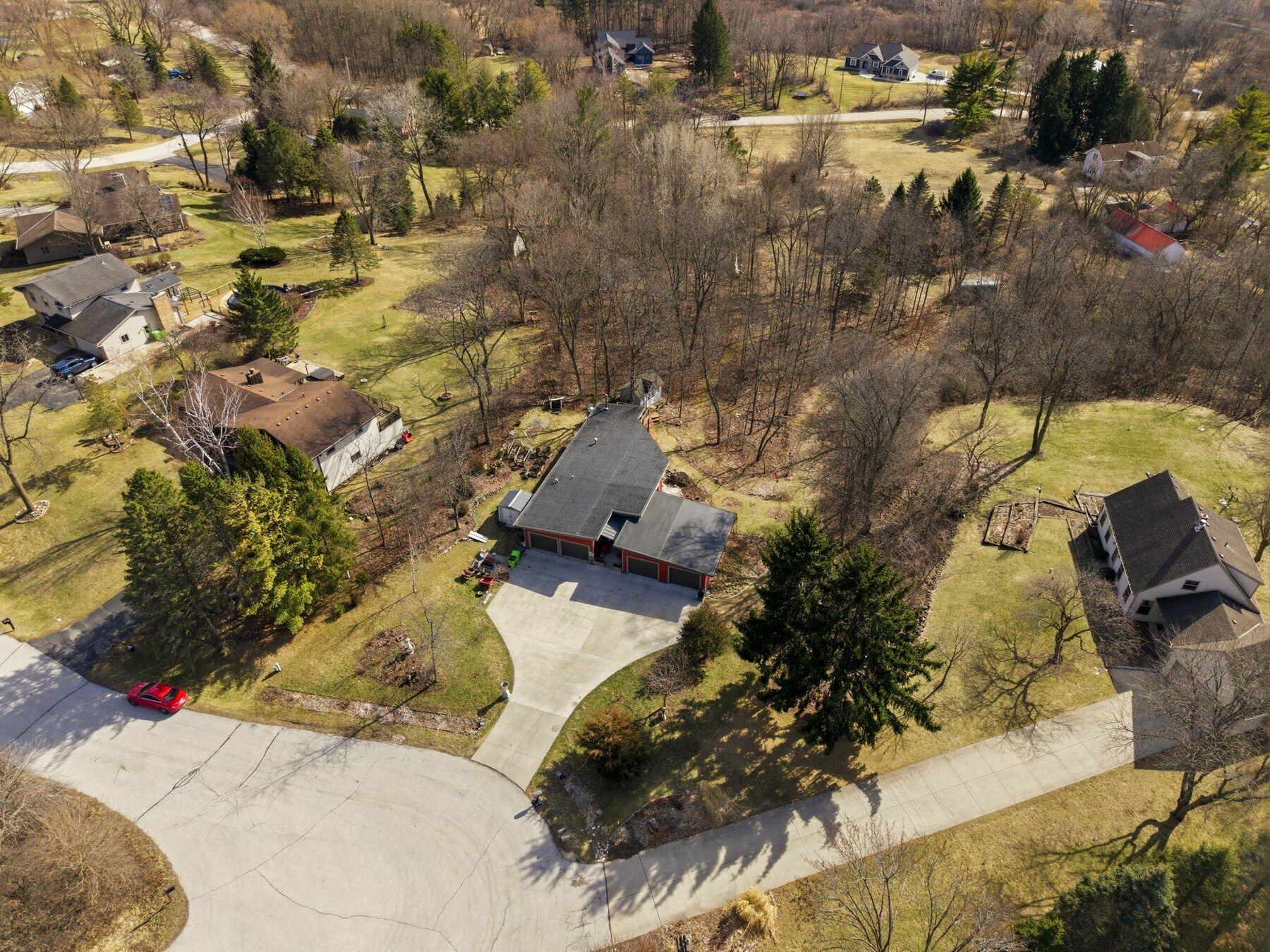 621 Violet Ct