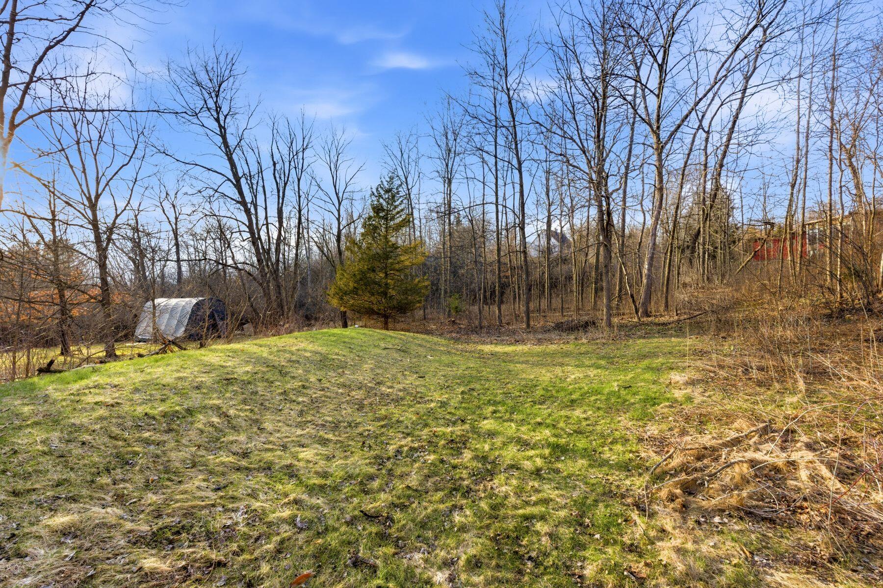 621 Violet Ct