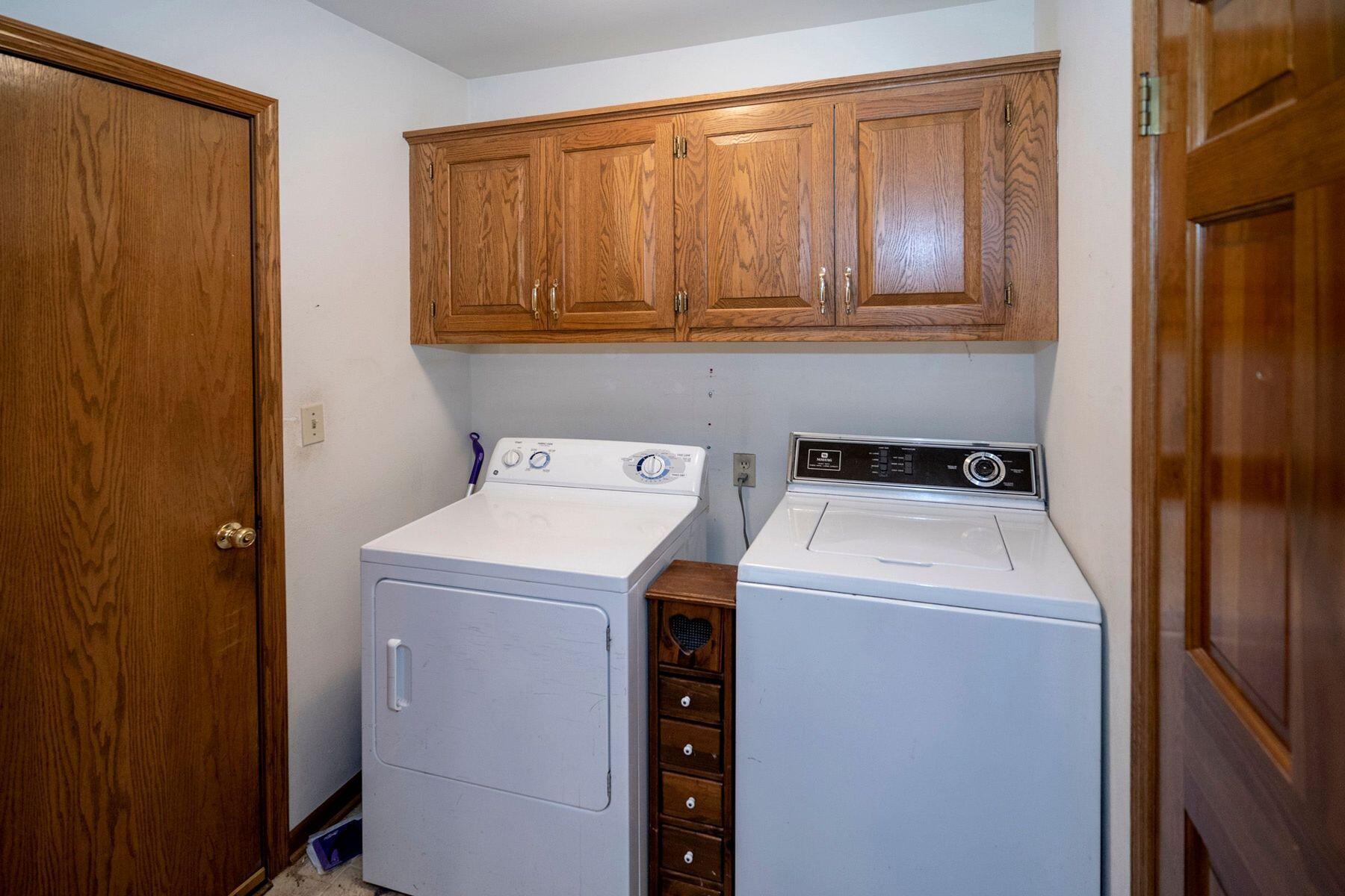 1931 Springbrook - N Unit: D