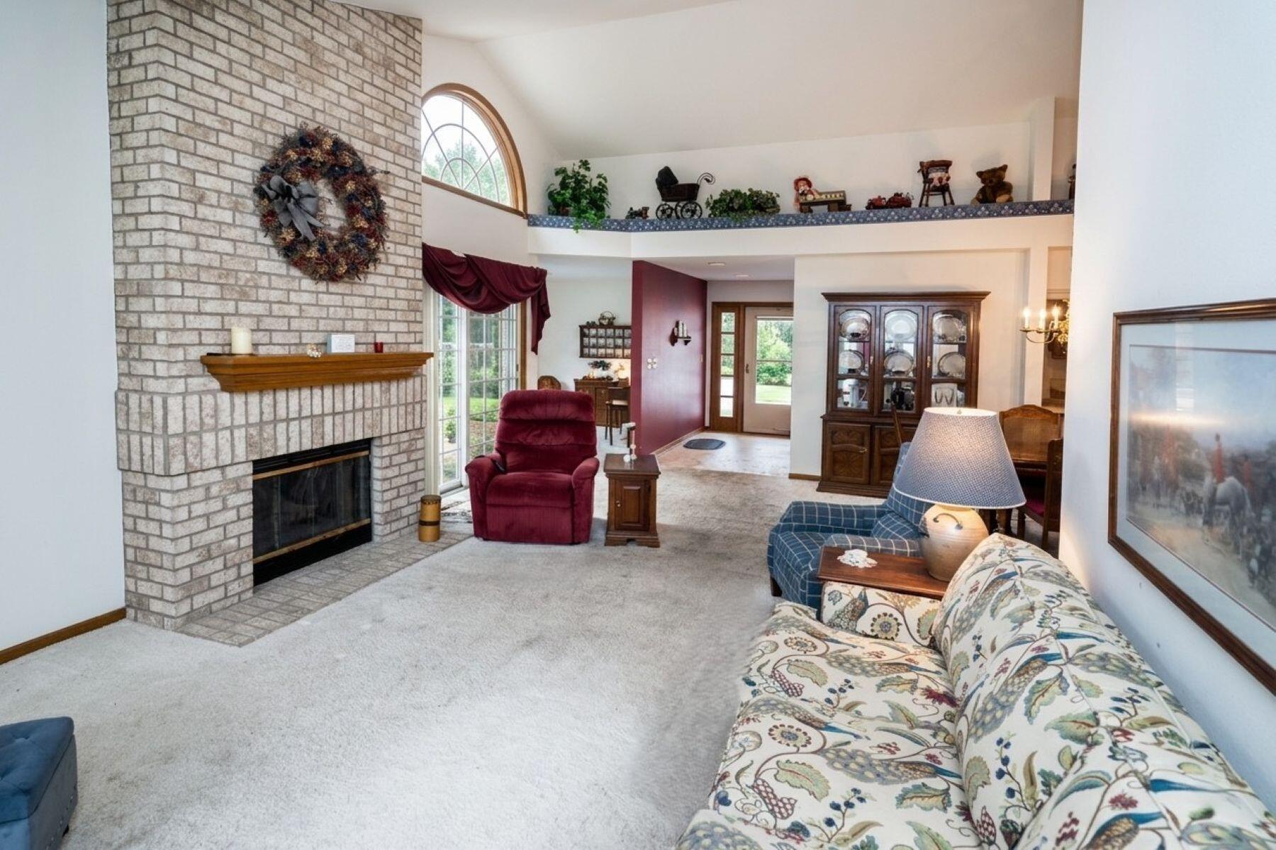 1931 Springbrook - N Unit: D