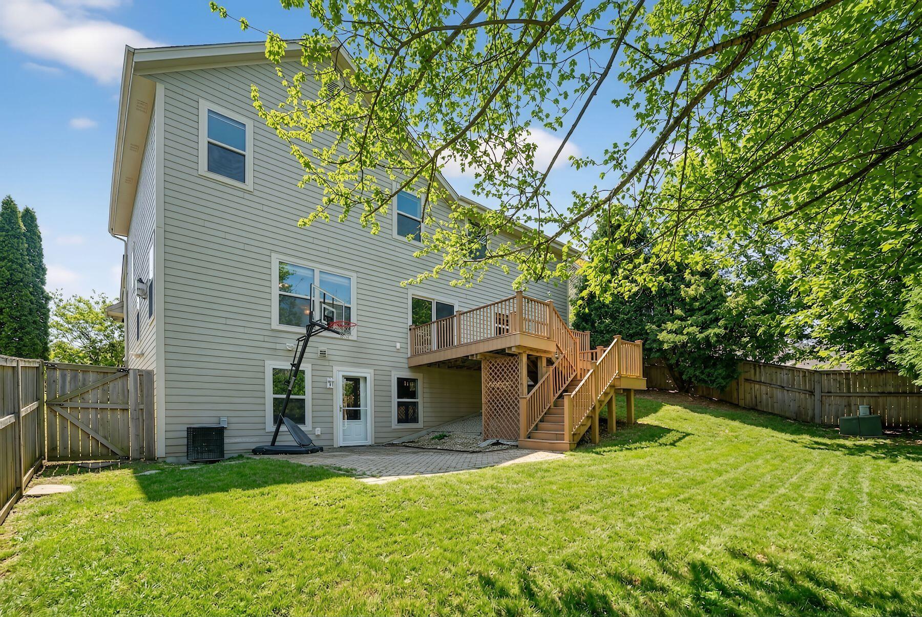 4226 W Willow Way