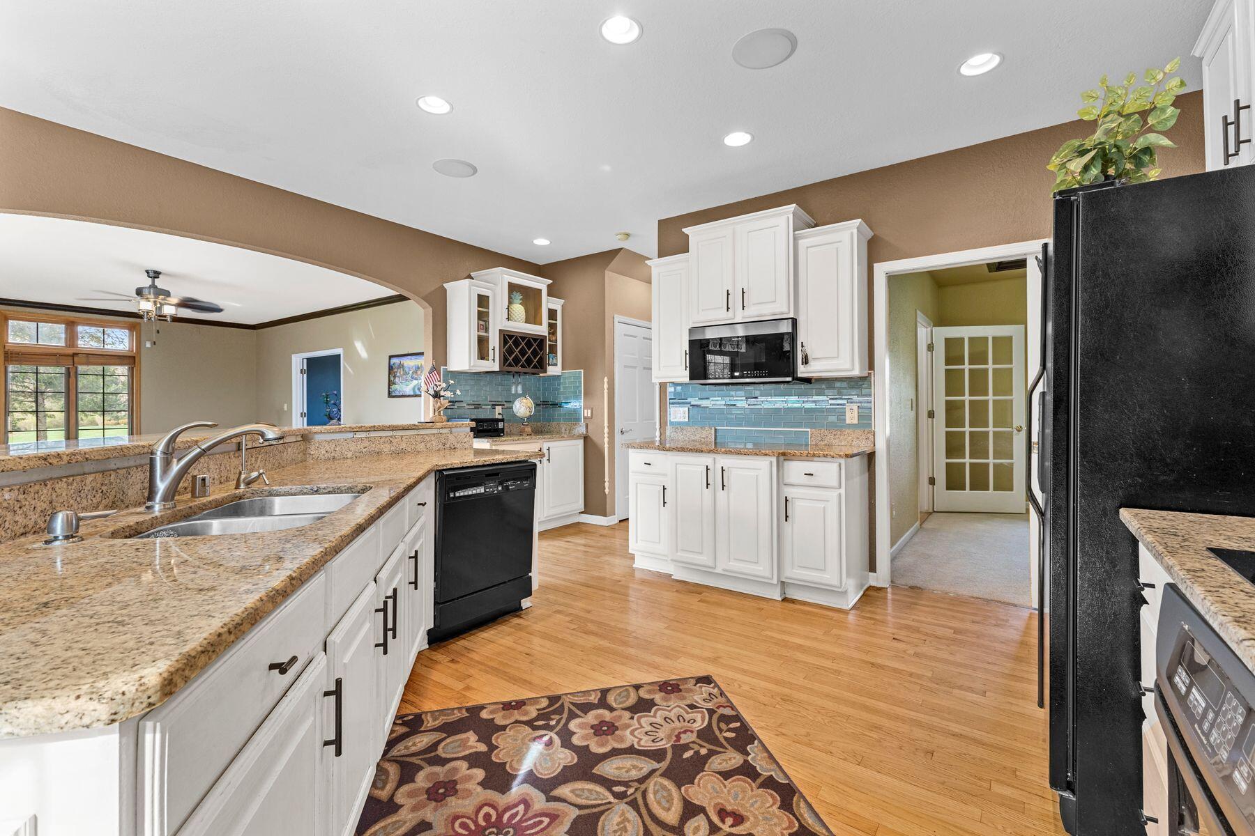 6645 Fieldstone Ct