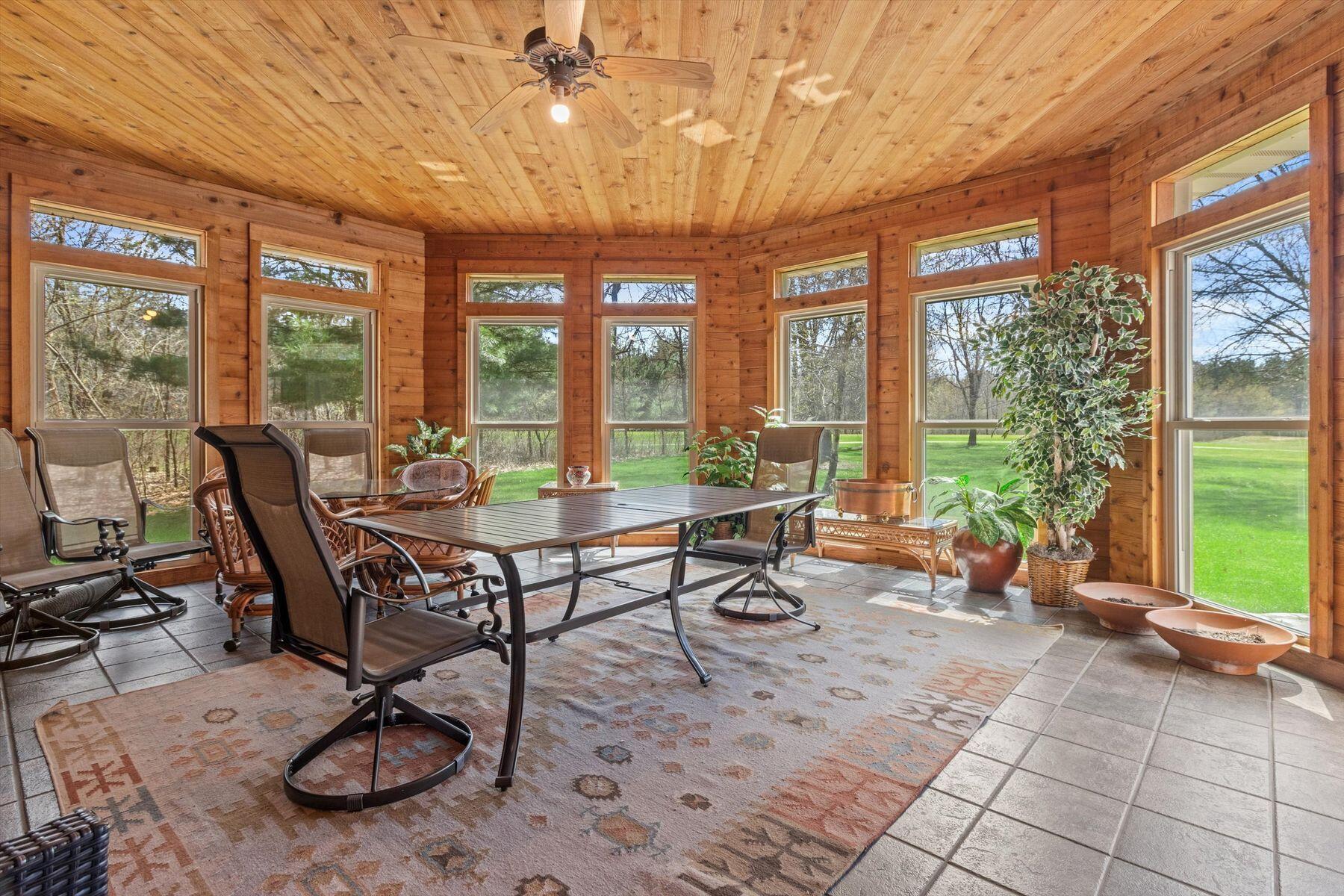 359 Pinehurst Dr