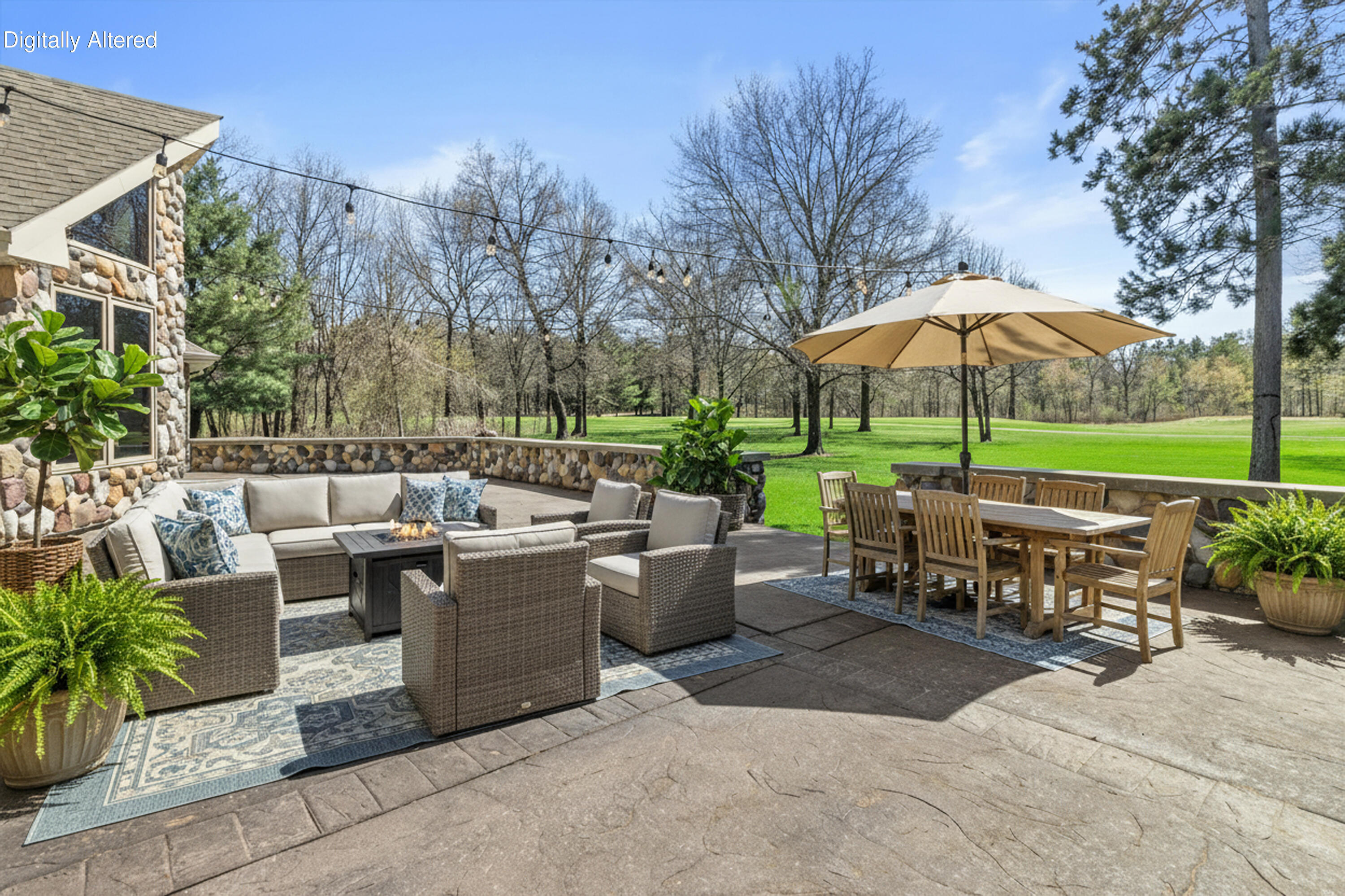 359 Pinehurst Dr