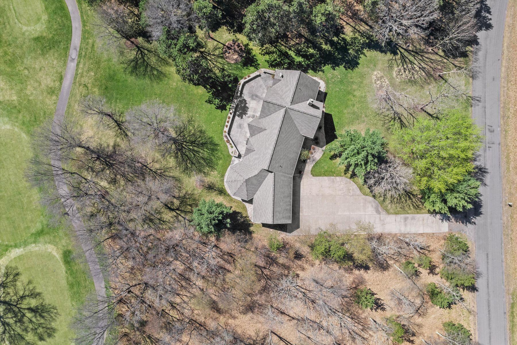 359 Pinehurst Dr