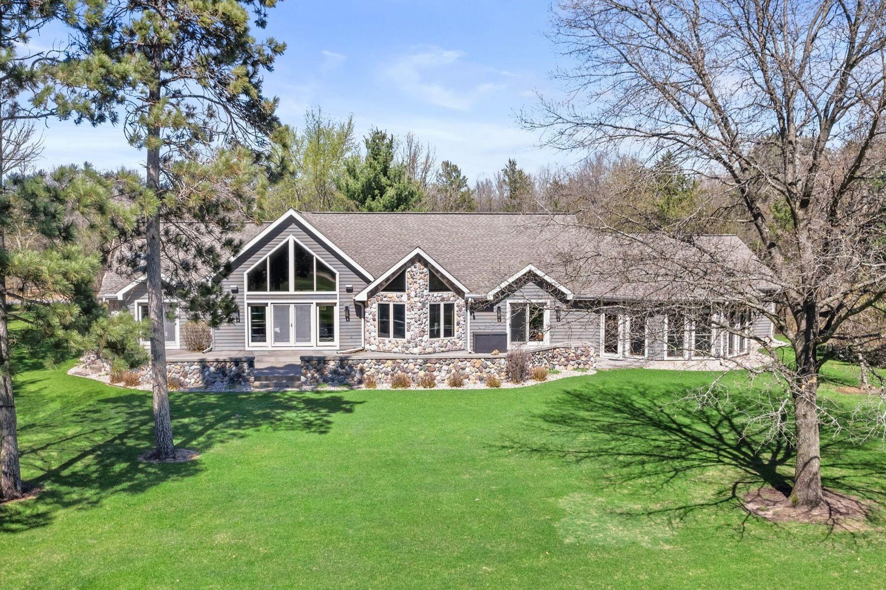 359 Pinehurst Dr