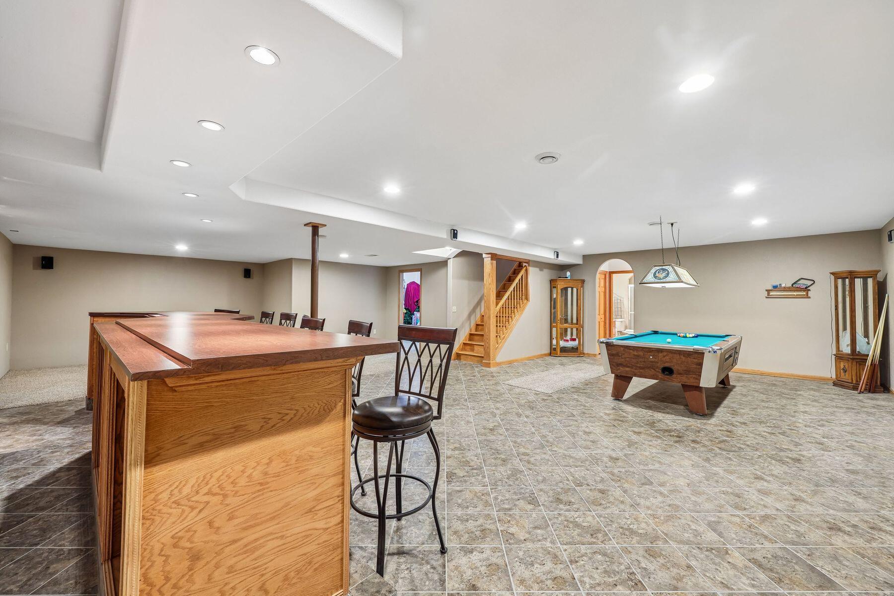 238 E Redding Cir