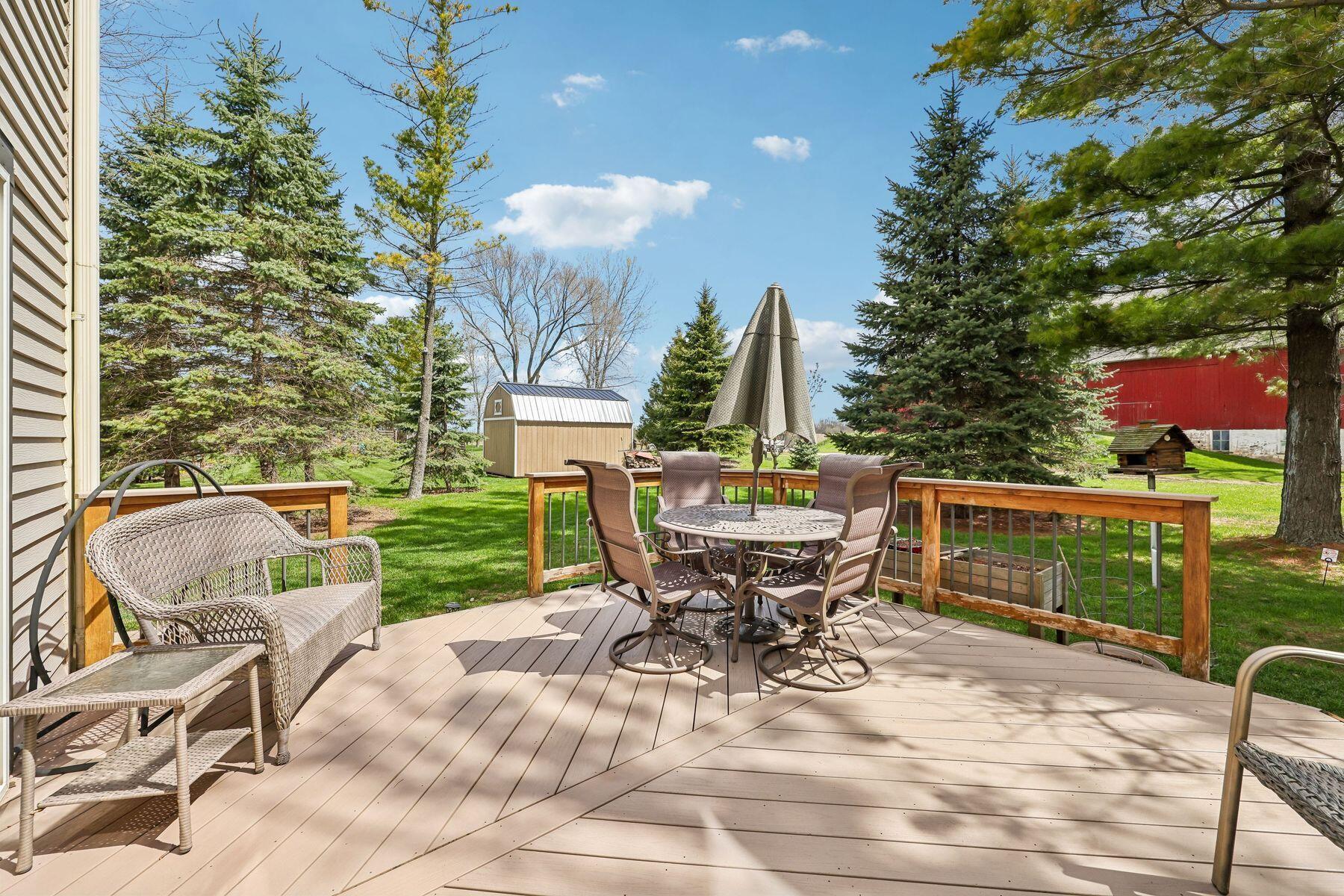 238 E Redding Cir