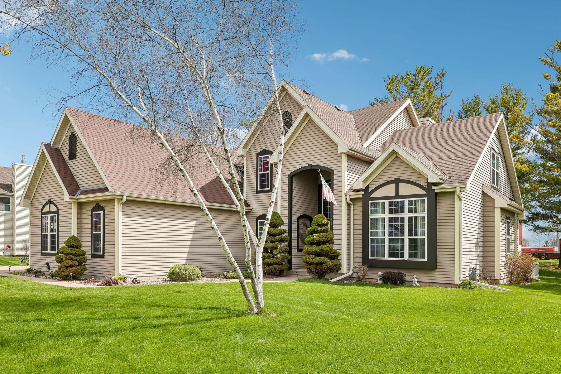 238 E Redding Cir