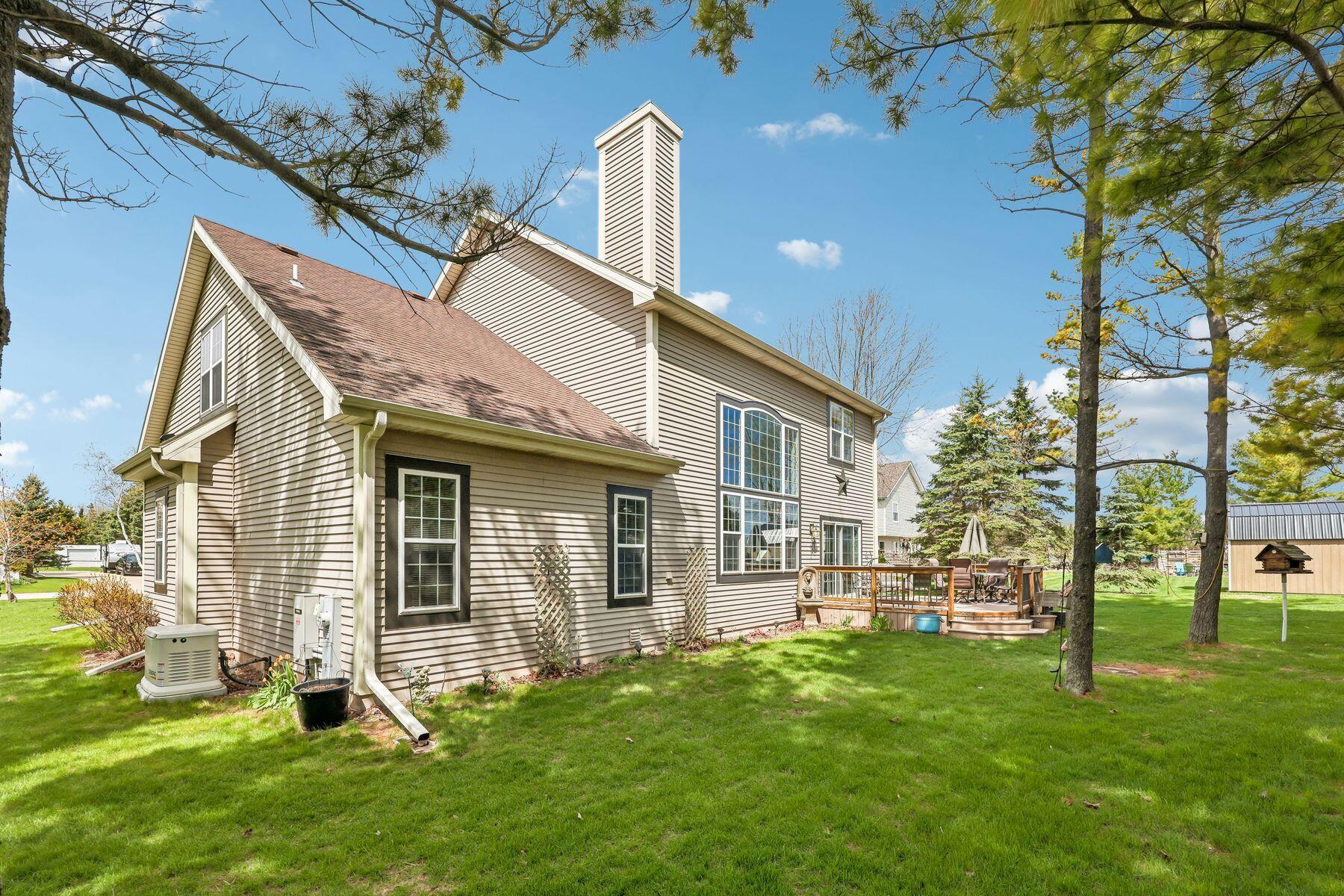 238 E Redding Cir